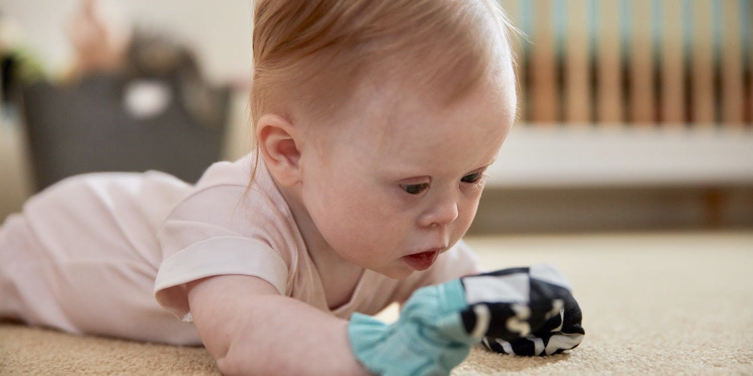 5 fun ways to play with your baby from 4 weeks to 12 weeks old Lovevery