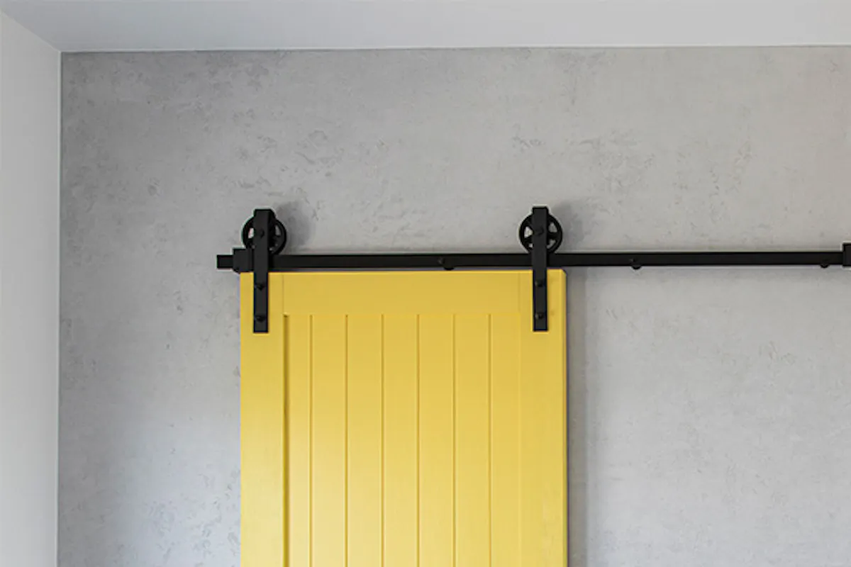 Yellow sliding doors, sliding doors in kitchen, sliding doors to pantry, yellow doors, modern kitchen, kitchen with pantry