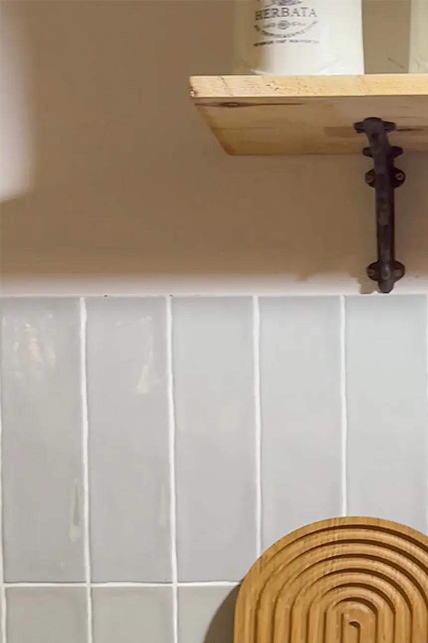 accessoires de cuisine sur le comptoir