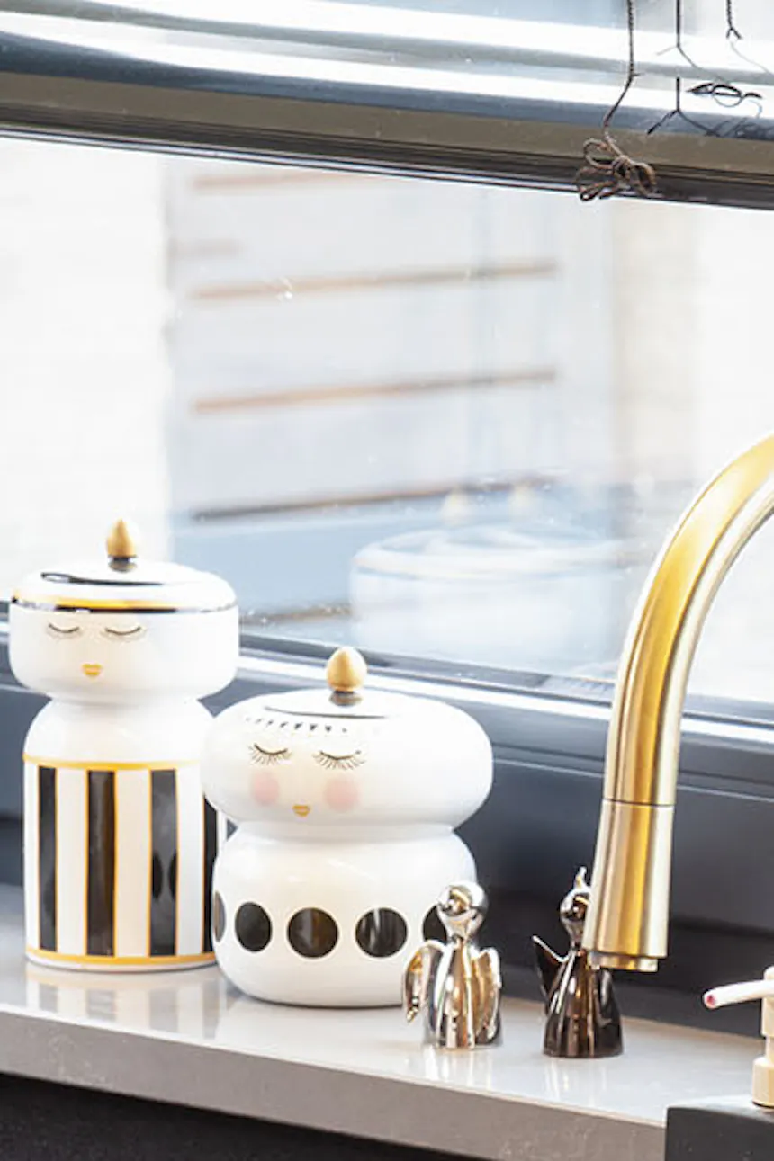 accessoires de cuisine en or