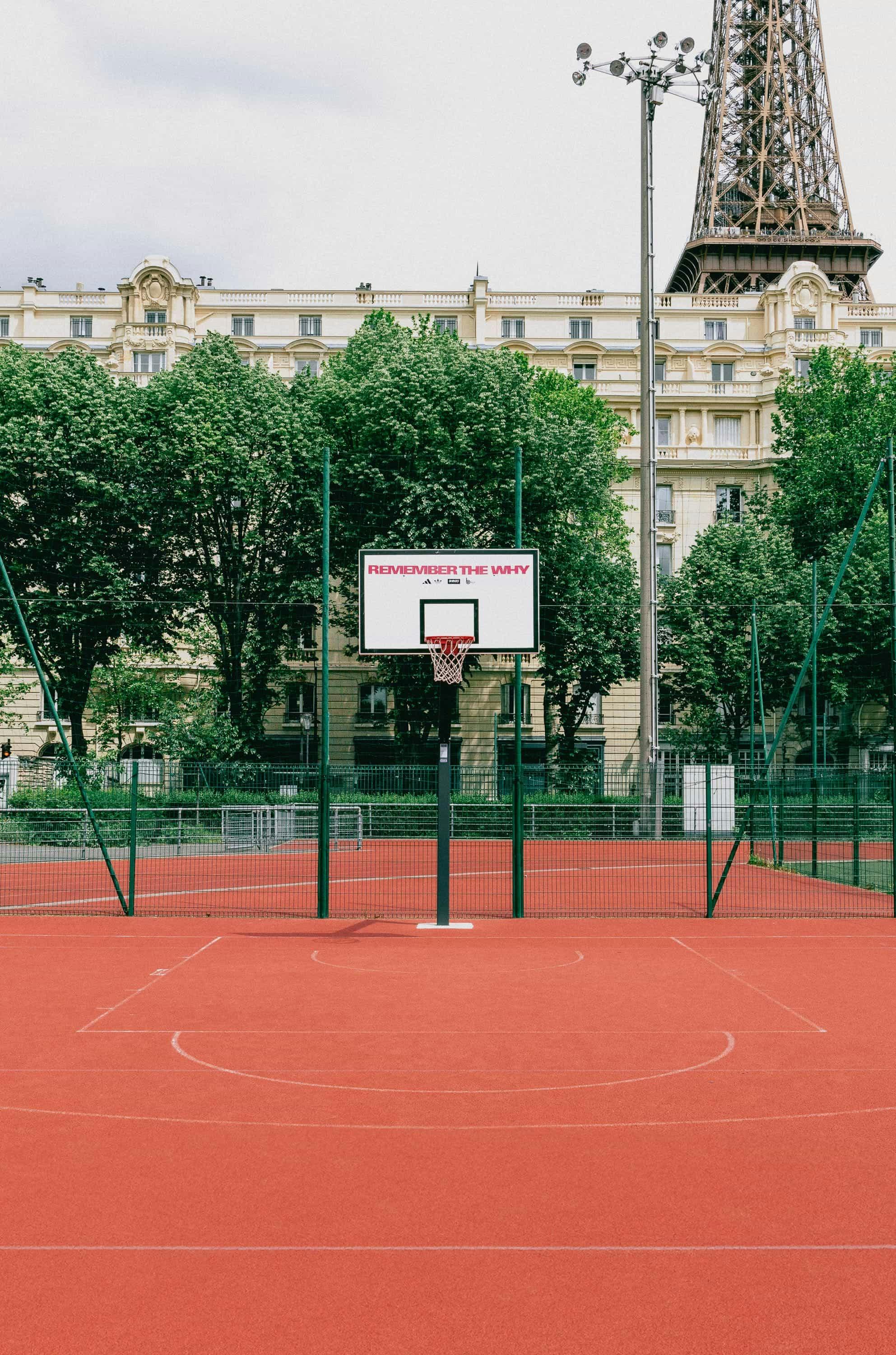Bir Hakeim basketball playground in Paris 15 near the Eiffel Tower