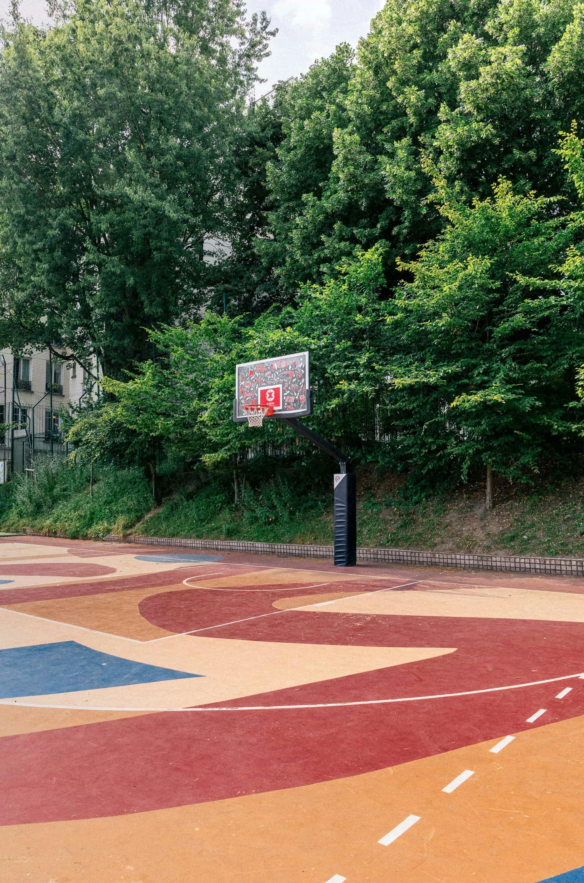Pailleron basketball playground in Paris 19