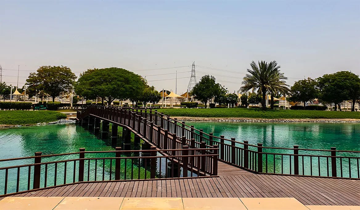 Amenities and Lifestyle in Sahara Meadows