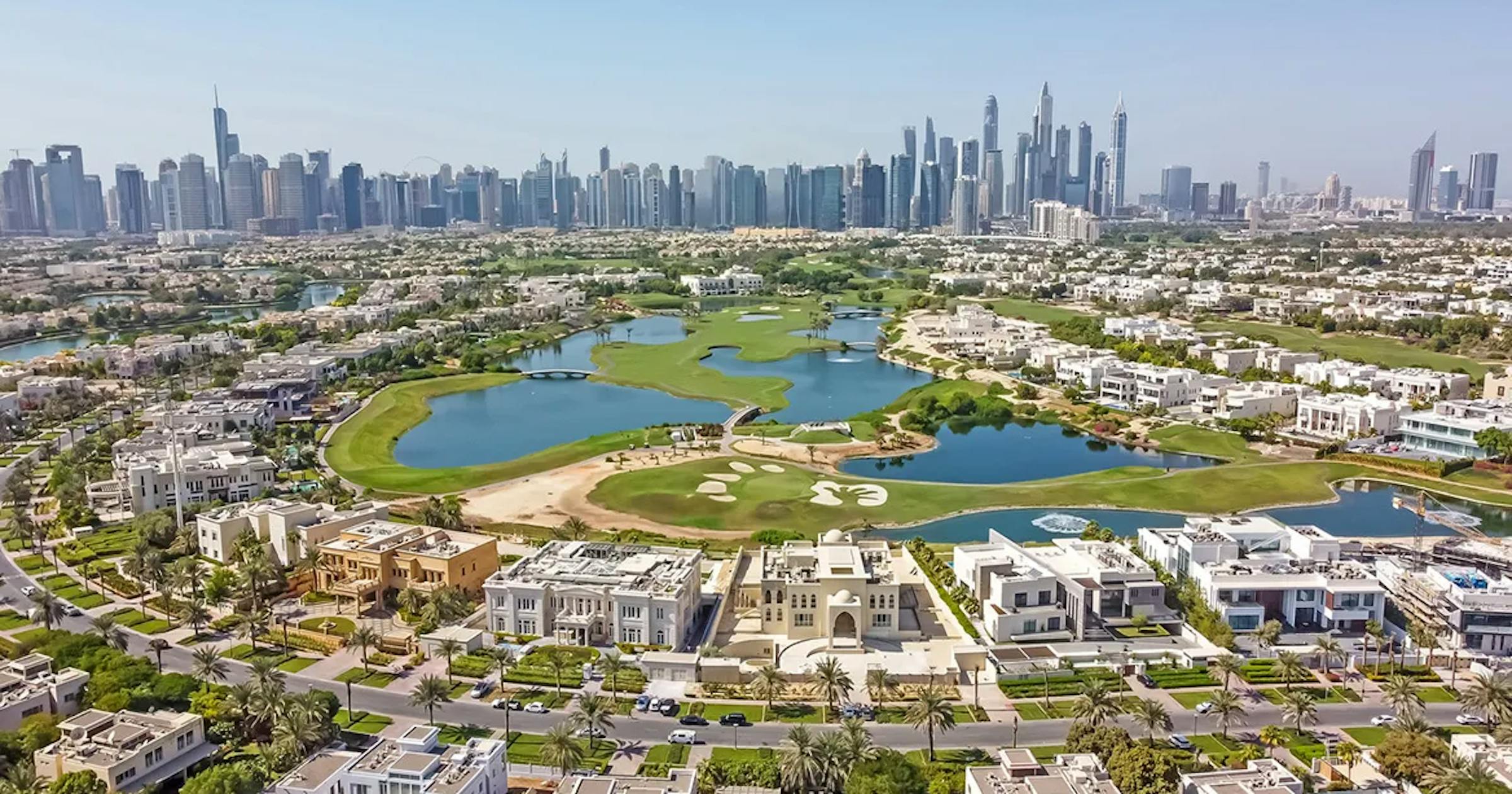 Dubai’de Aileler İçin En Güvenli Yaşam Alanları 6 Emirates Hills Dubai: Luxury Homes, Prices & Property Insights