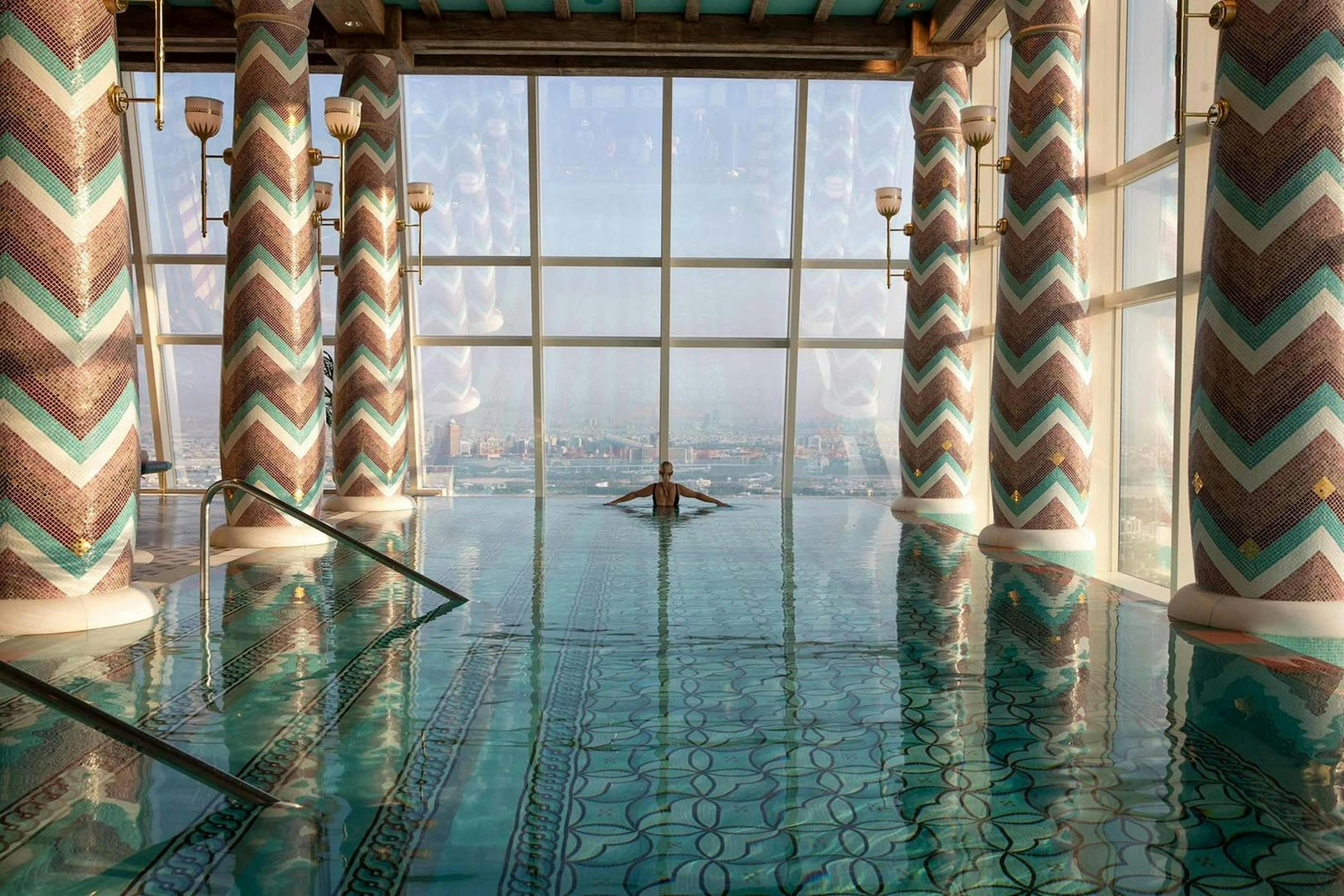 Exclusivity and Privacy in Swimming Pool Burj Al Arab