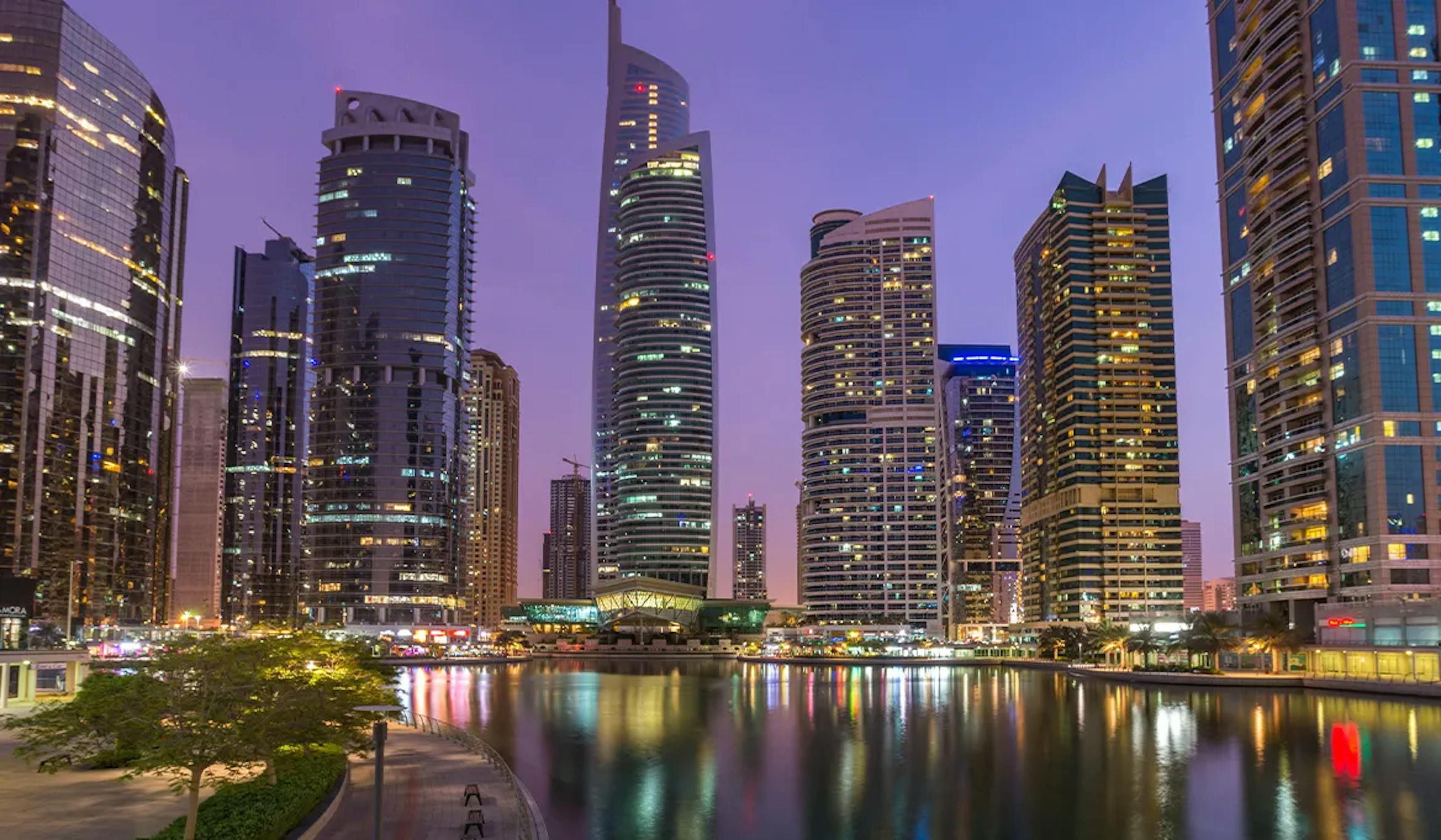 Jumeirah Lake Towers (JLT)