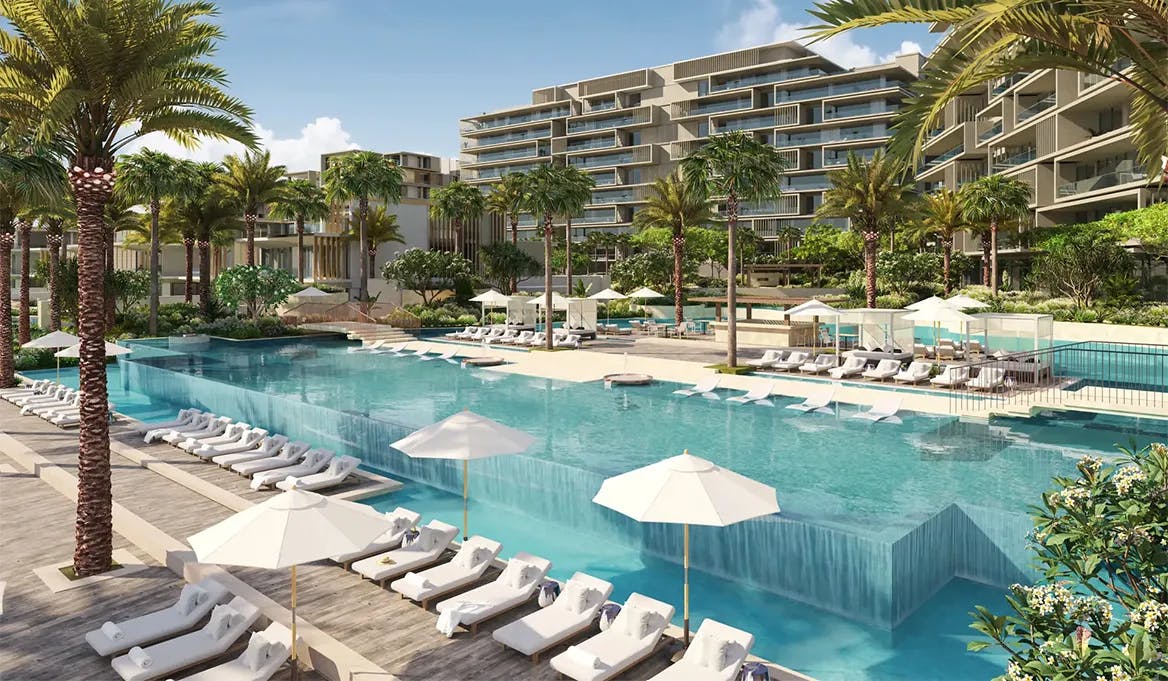 Palm Jumeirah: Living in Paradise