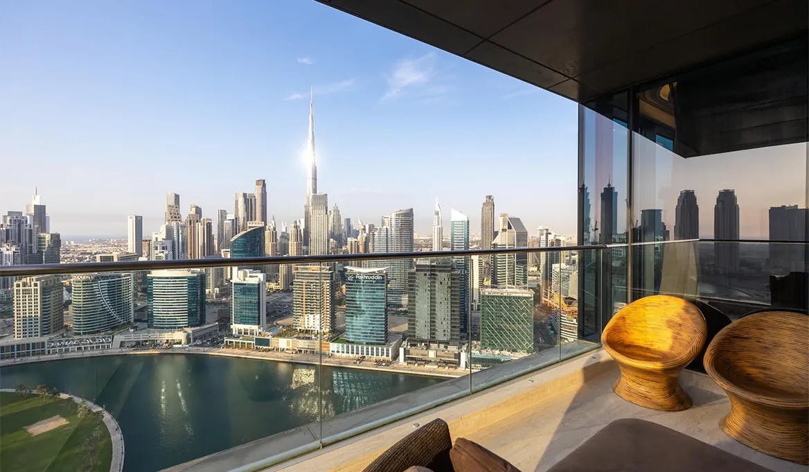Business Bay: A Modern, Central Location
