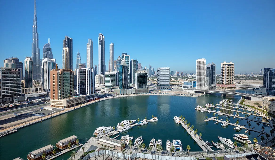 Overview of Dubai Marina