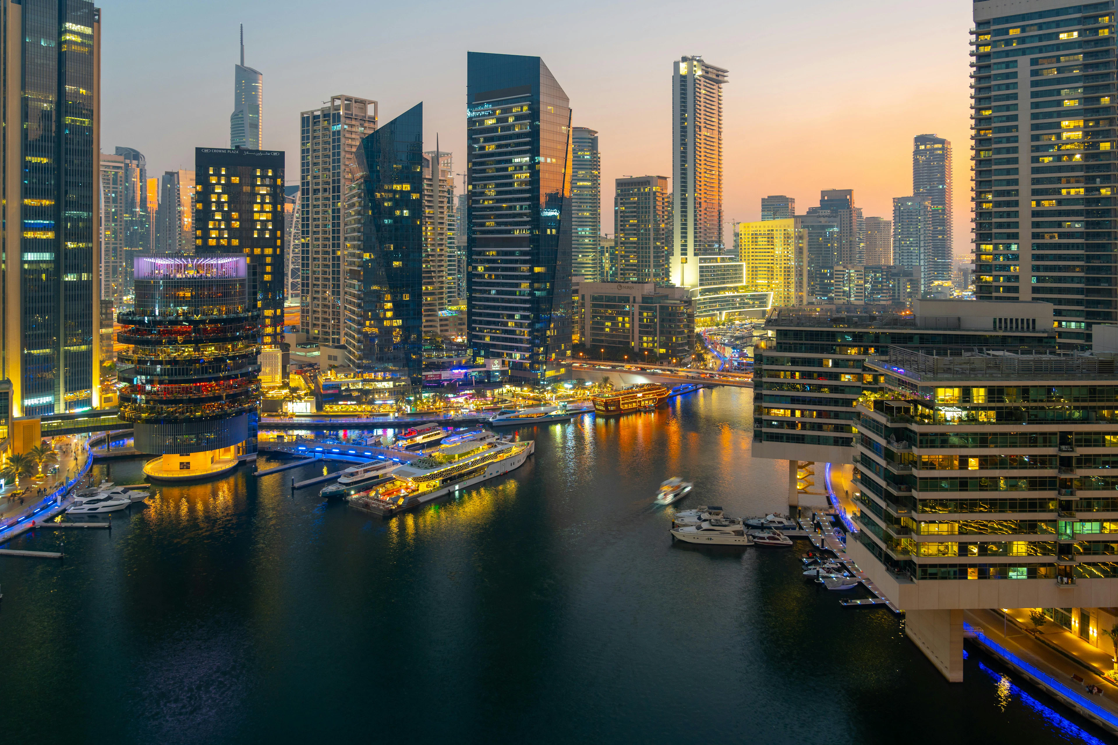 Top Off-Plan Apartments in Downtown by Emaar Dubai Right Now (2025 Guide)