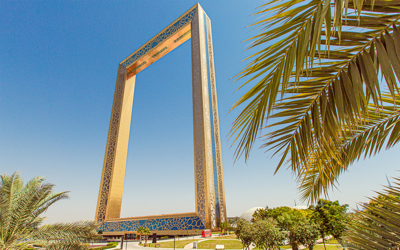 A Complete Guide to Visiting The Dubai Frame