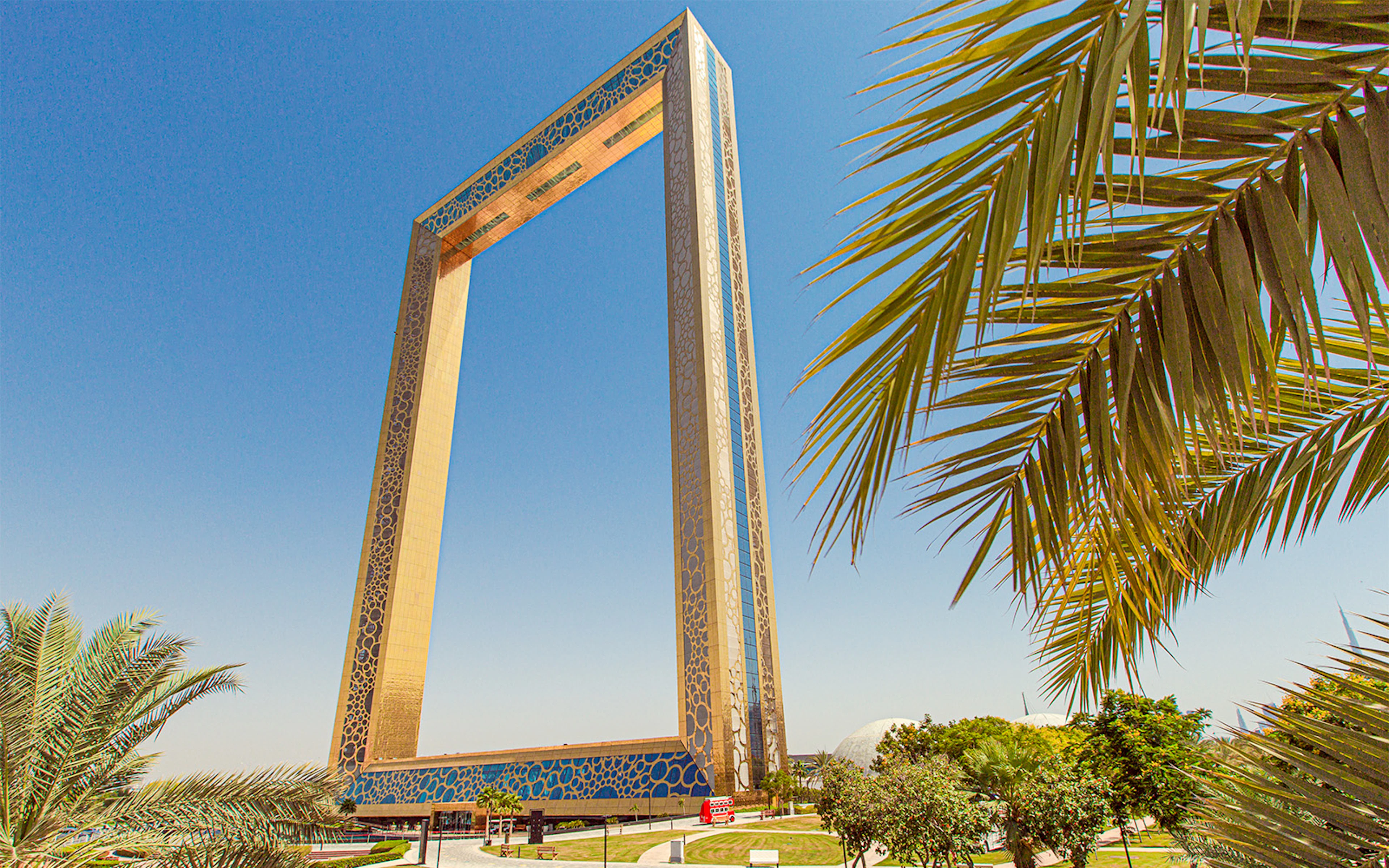 A Complete Guide to Visiting The Dubai Frame