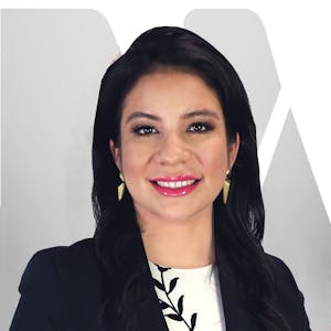 Laura Andrade