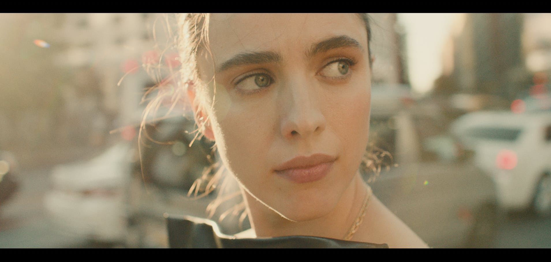 Vogue Margaret Qualley 1to1