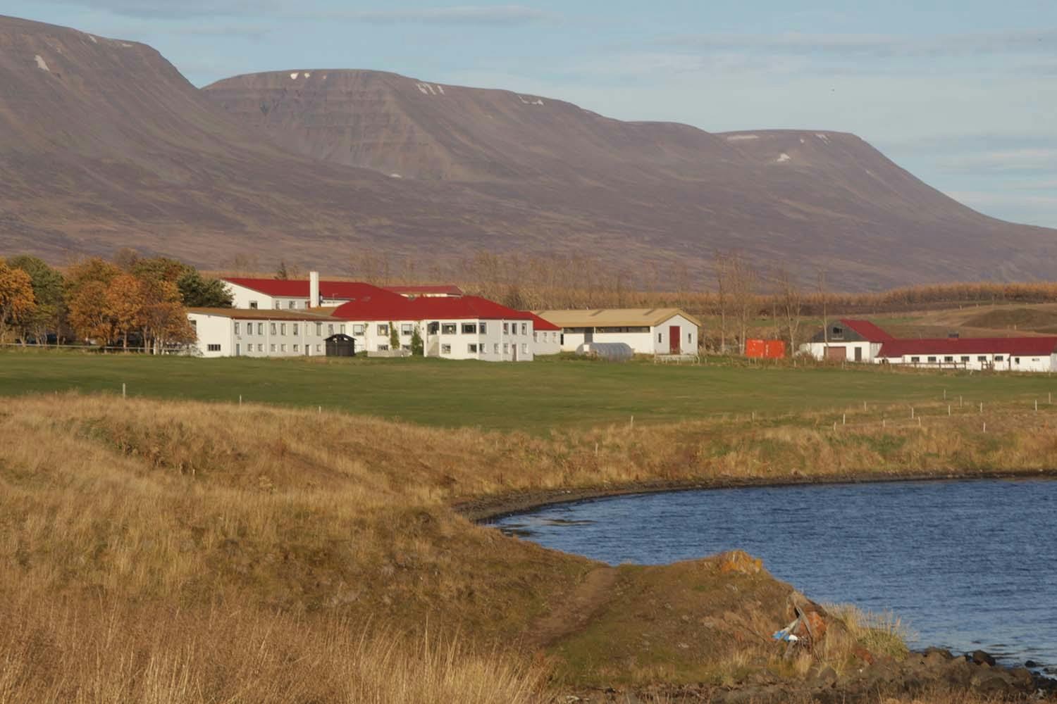 The Skjaldarvík guesthouse, our home for 6 months. In the middle, there is a black hut — right next to it you can find the hot tub.