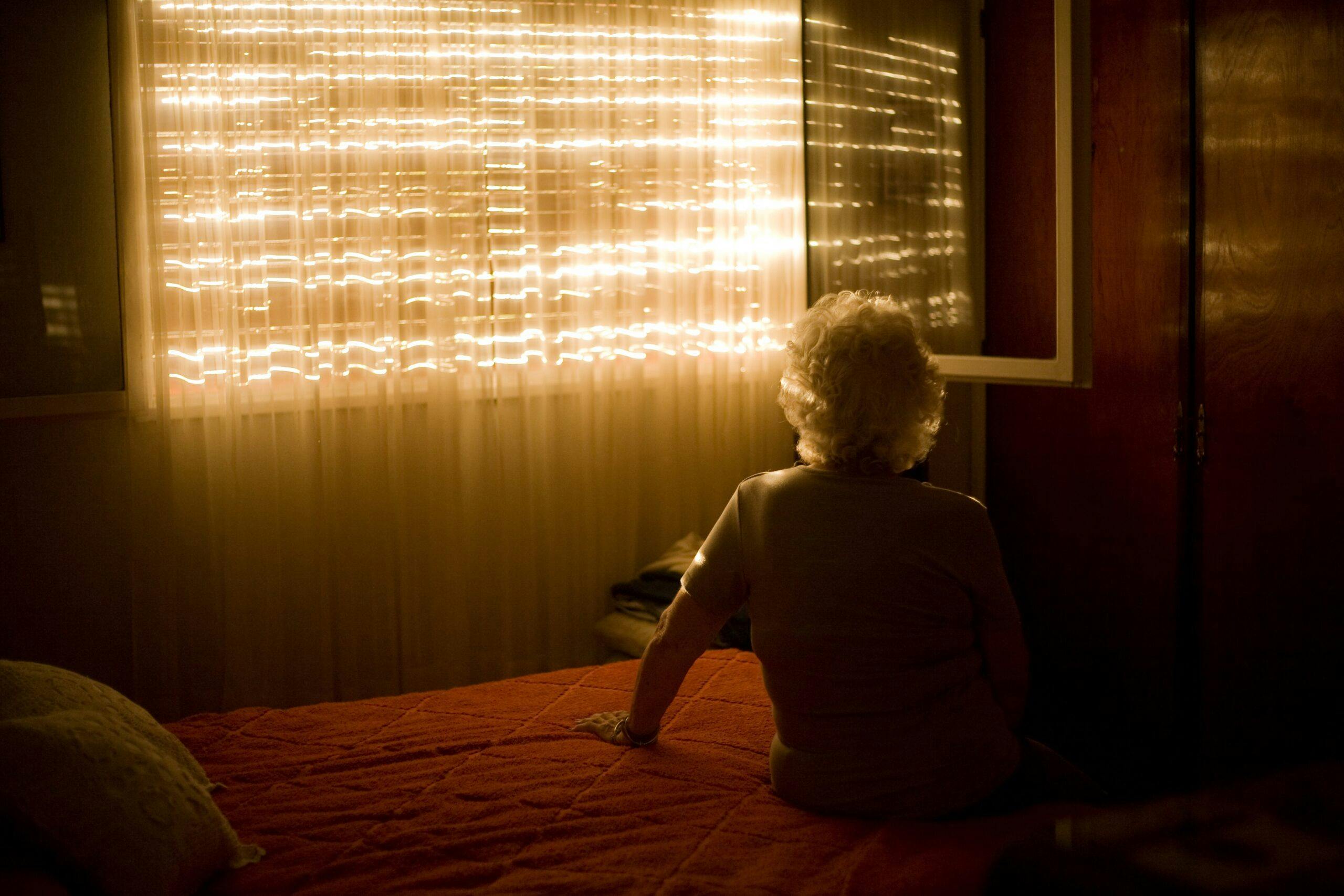 my-grandmother-in-her-bedroom_t20_NQjr4p