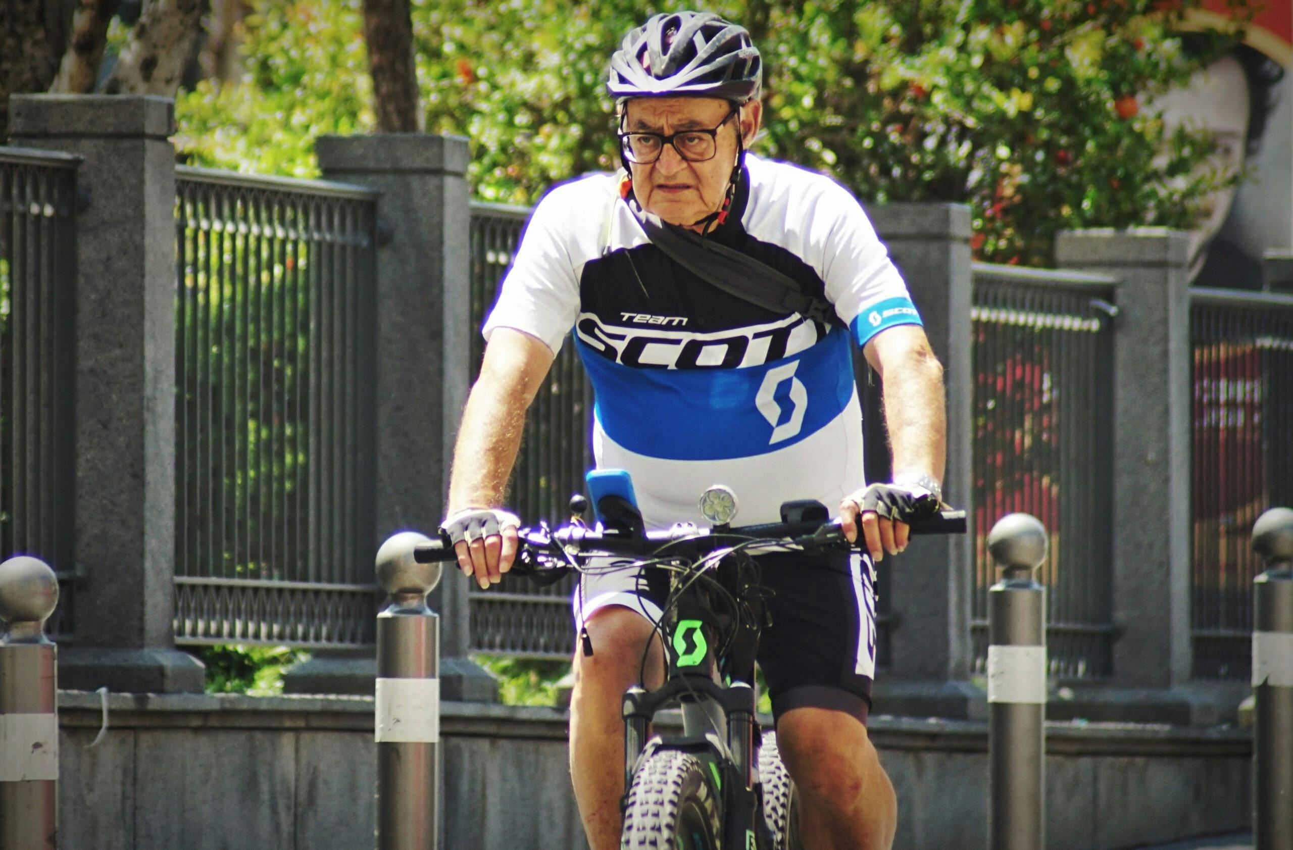 a-senior-lifestyle-person-bike-sport-outdoor-biking-retirement-cyclist-exercise-leisure-road-wellness_t20_yXyAQ0