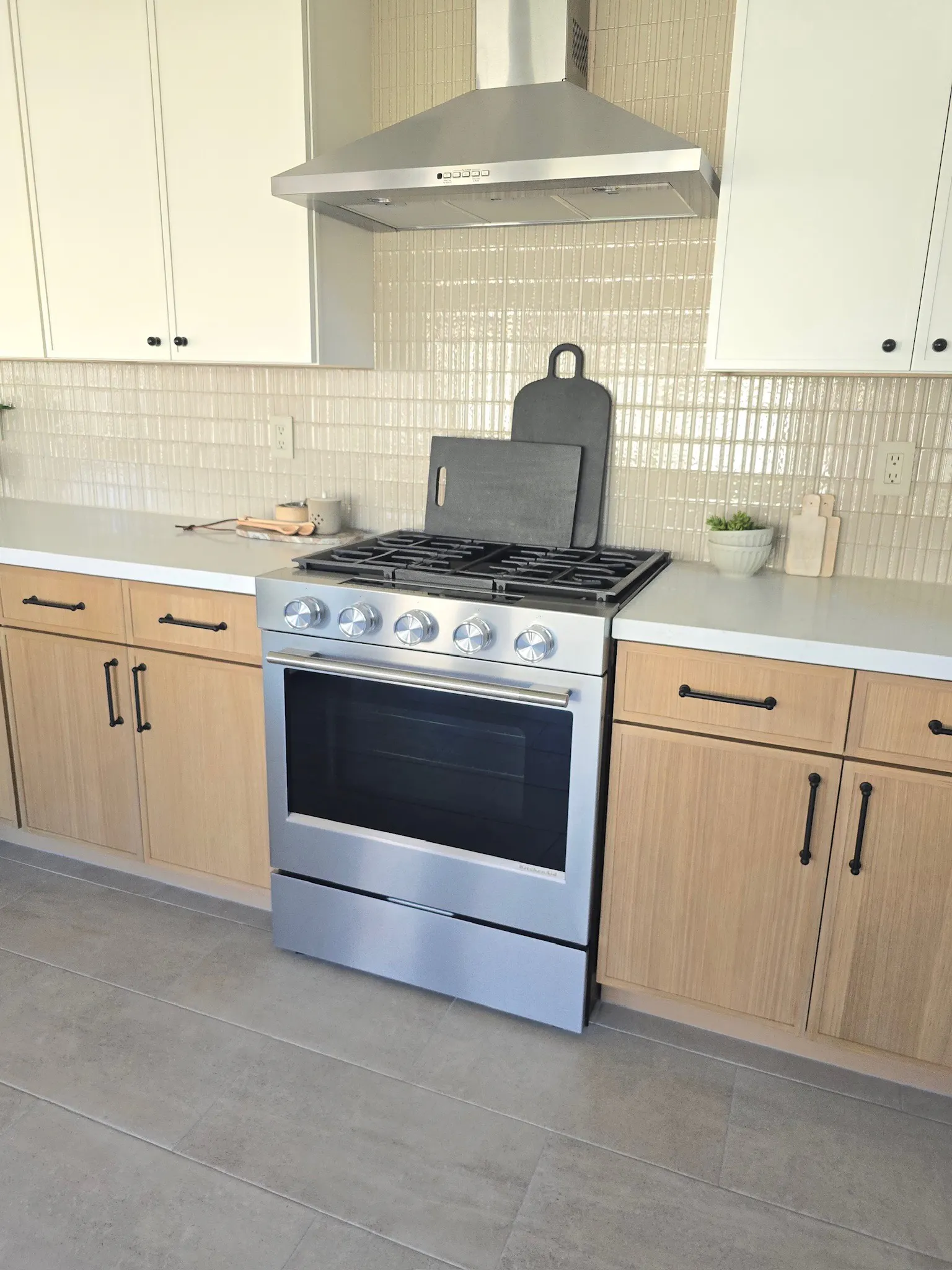Elements 48 kitchen remodeling project photograph.