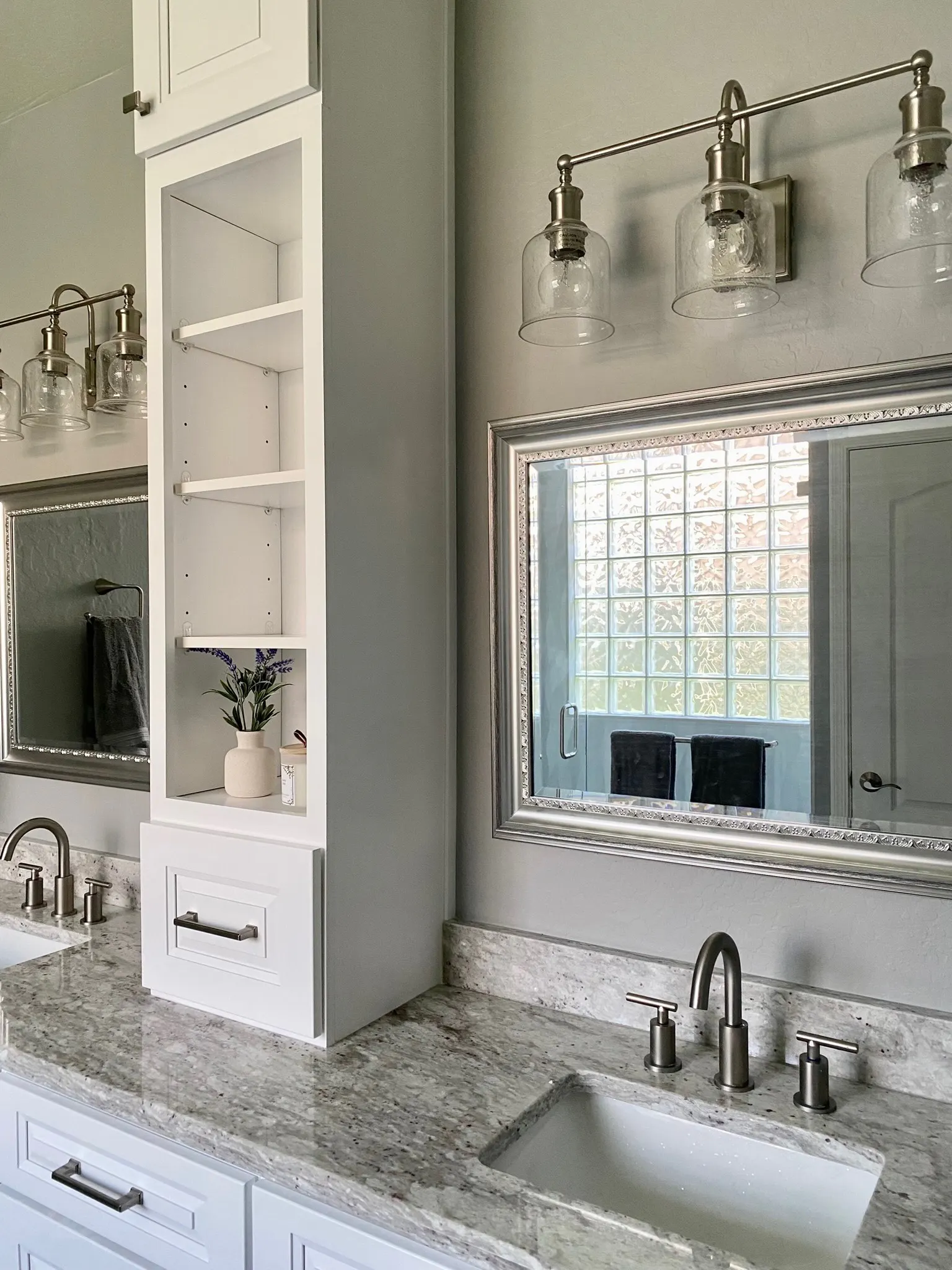 Elements 48 bathroom remodeling project photograph.