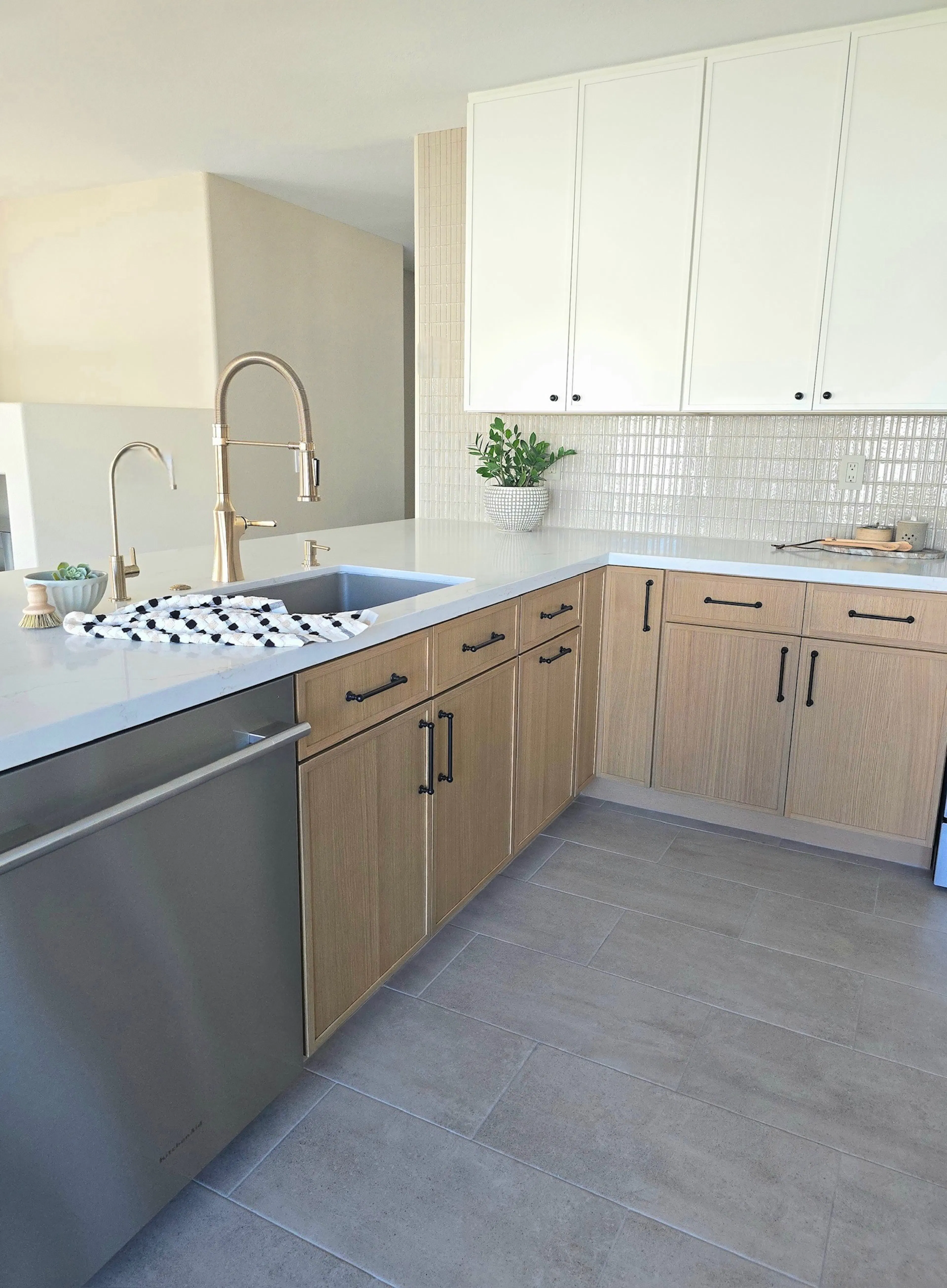 Elements 48 kitchen remodeling project photograph.