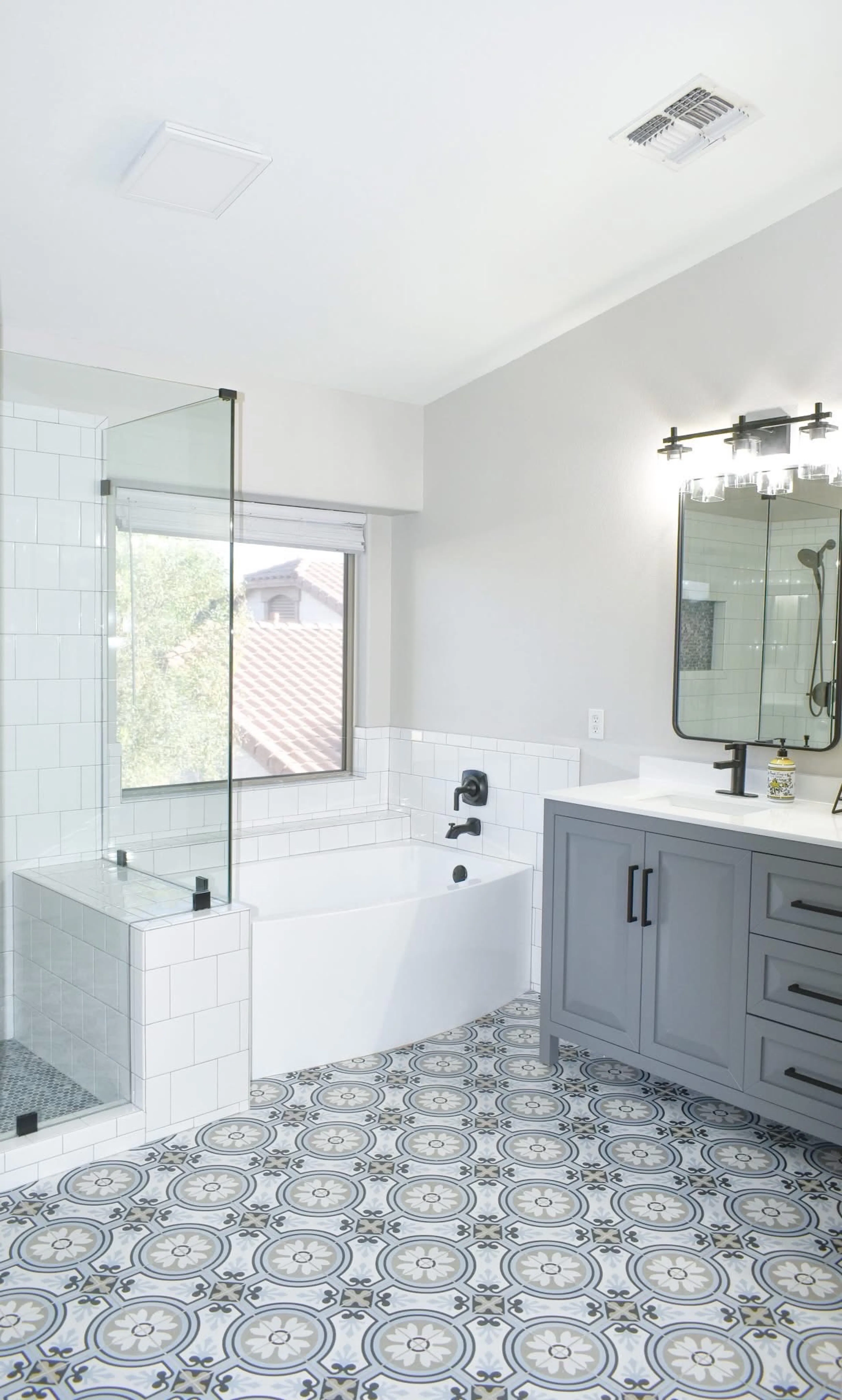 Elements 48 bathroom remodeling project photograph.