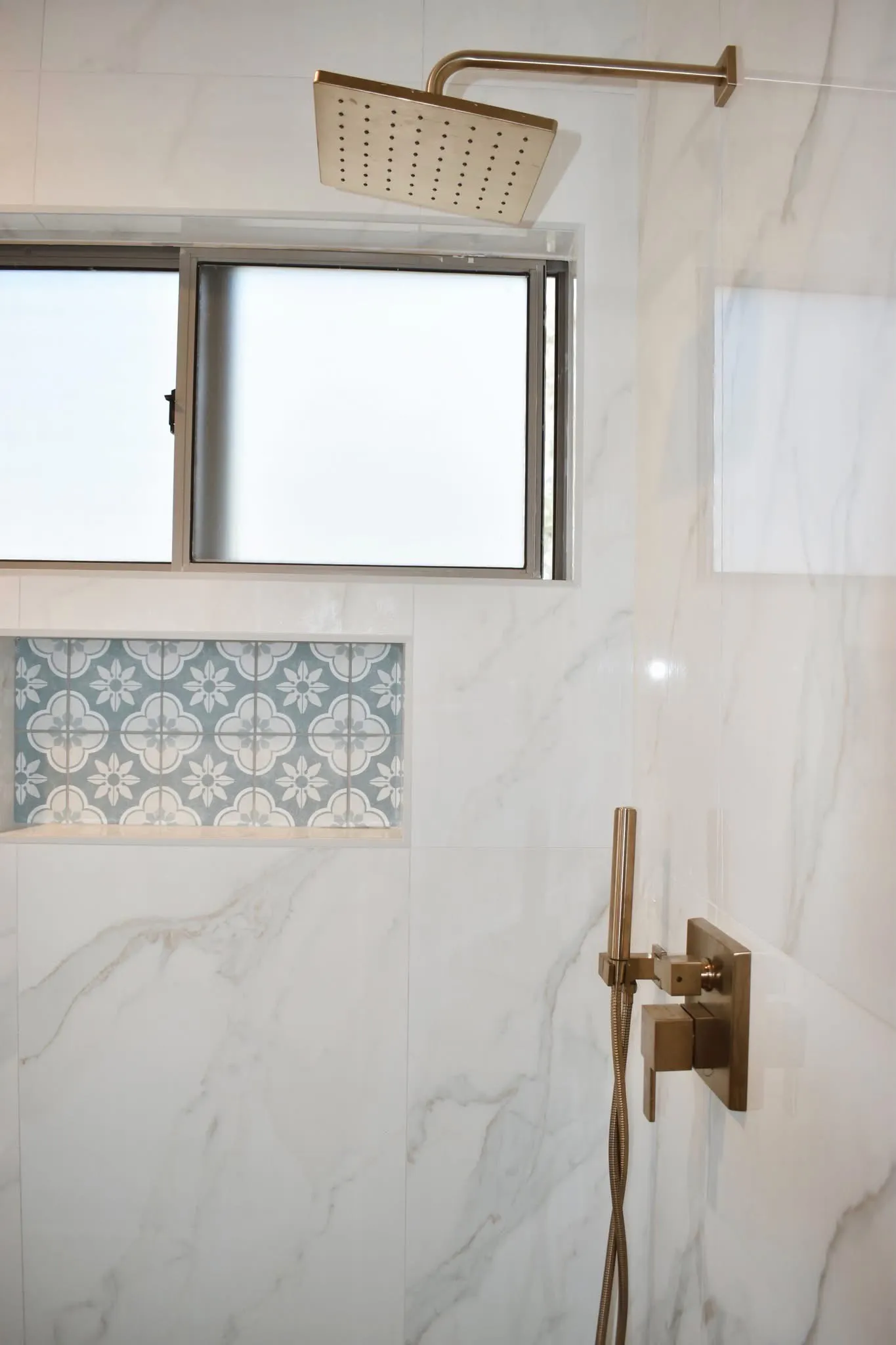 Elements 48 bathroom remodeling project photograph.