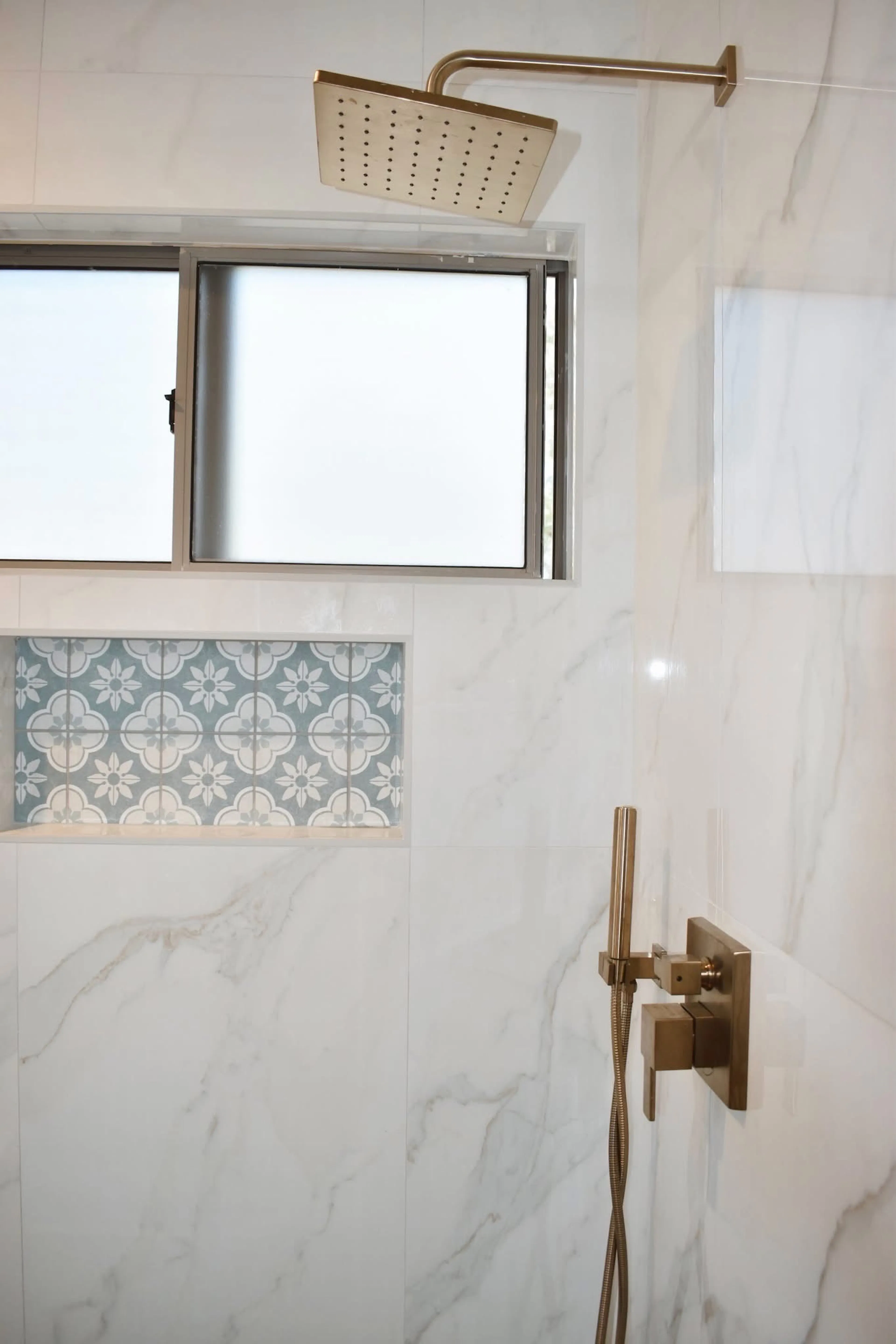 Elements 48 bathroom remodeling project photograph.