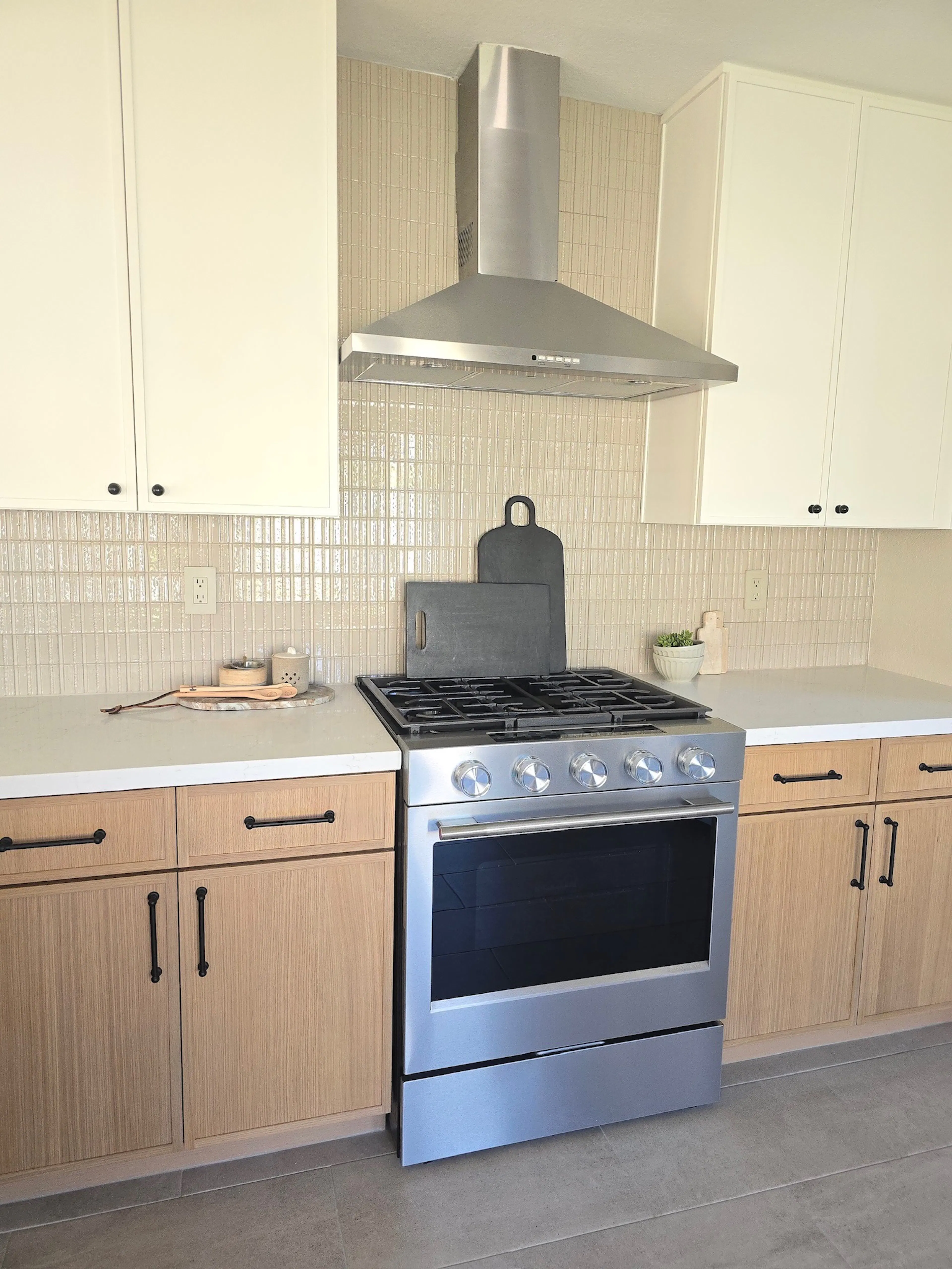 Elements 48 kitchen remodeling project photograph.