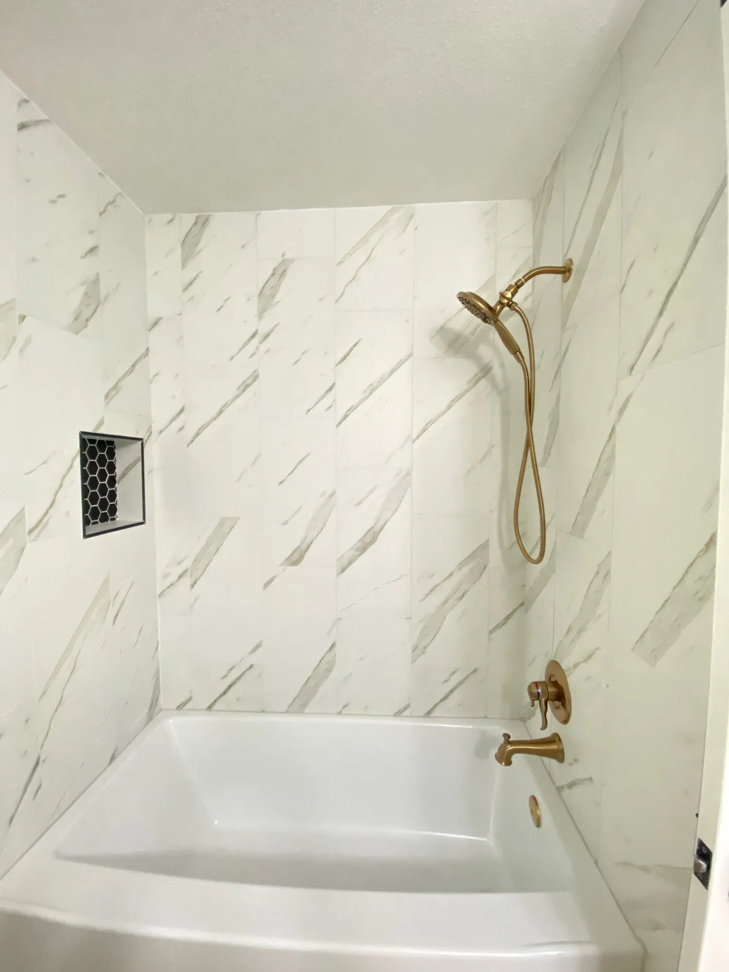 Elements 48 bathroom remodeling project photograph.