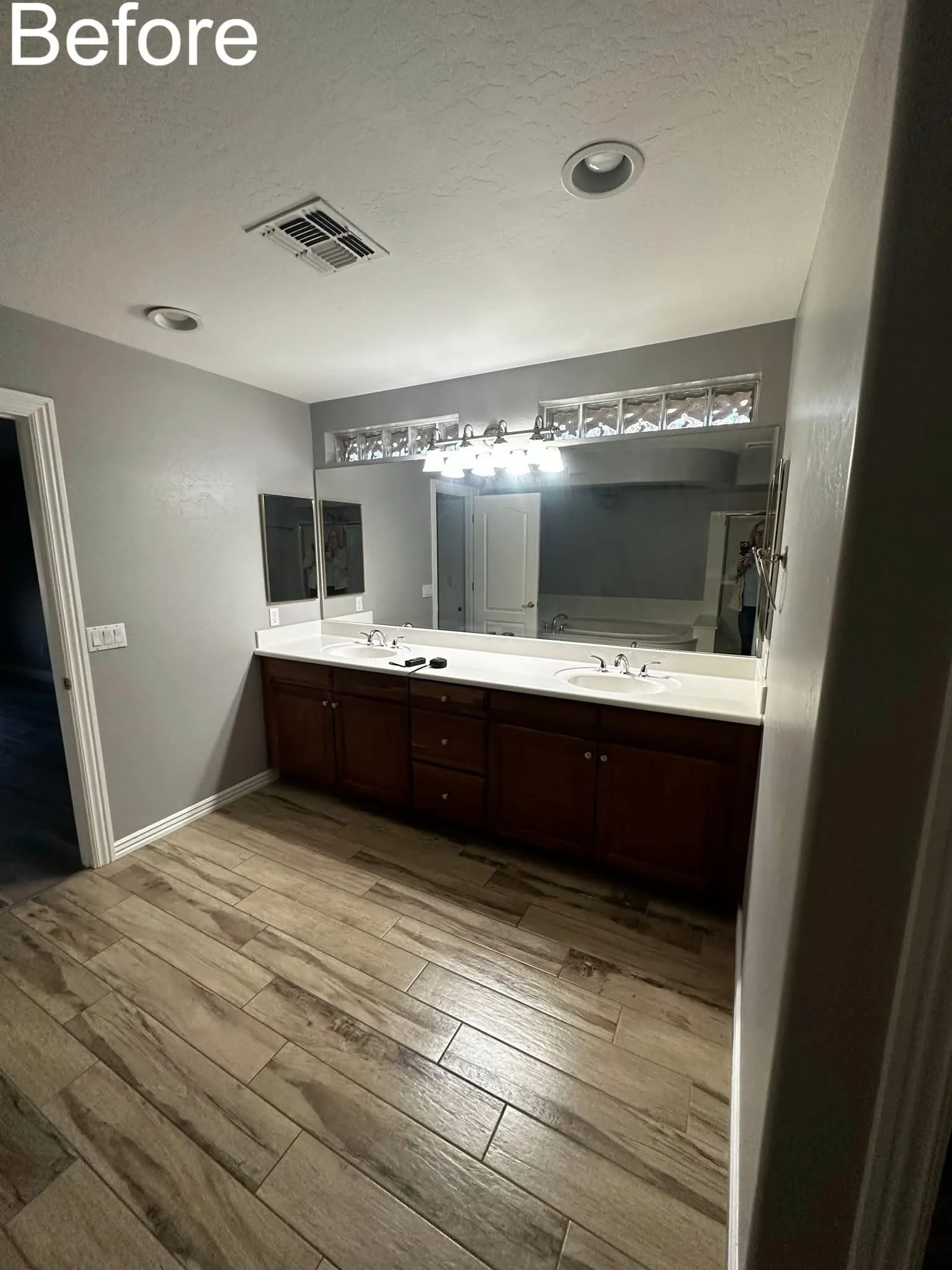 Elements 48 bathroom remodeling project photograph.