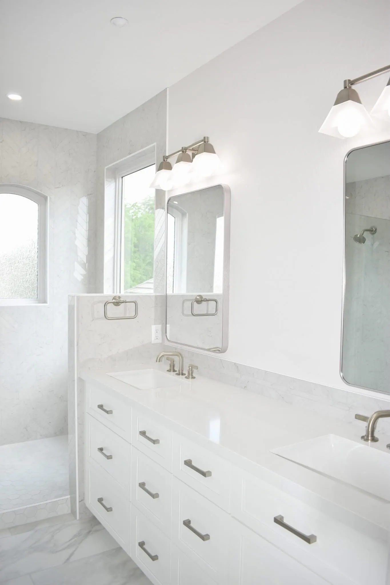 Elements 48 bathroom remodeling project photograph.
