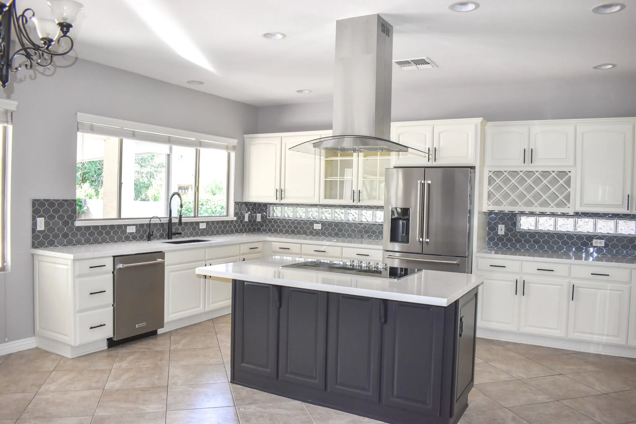 Elements 48 kitchen remodeling project photograph.