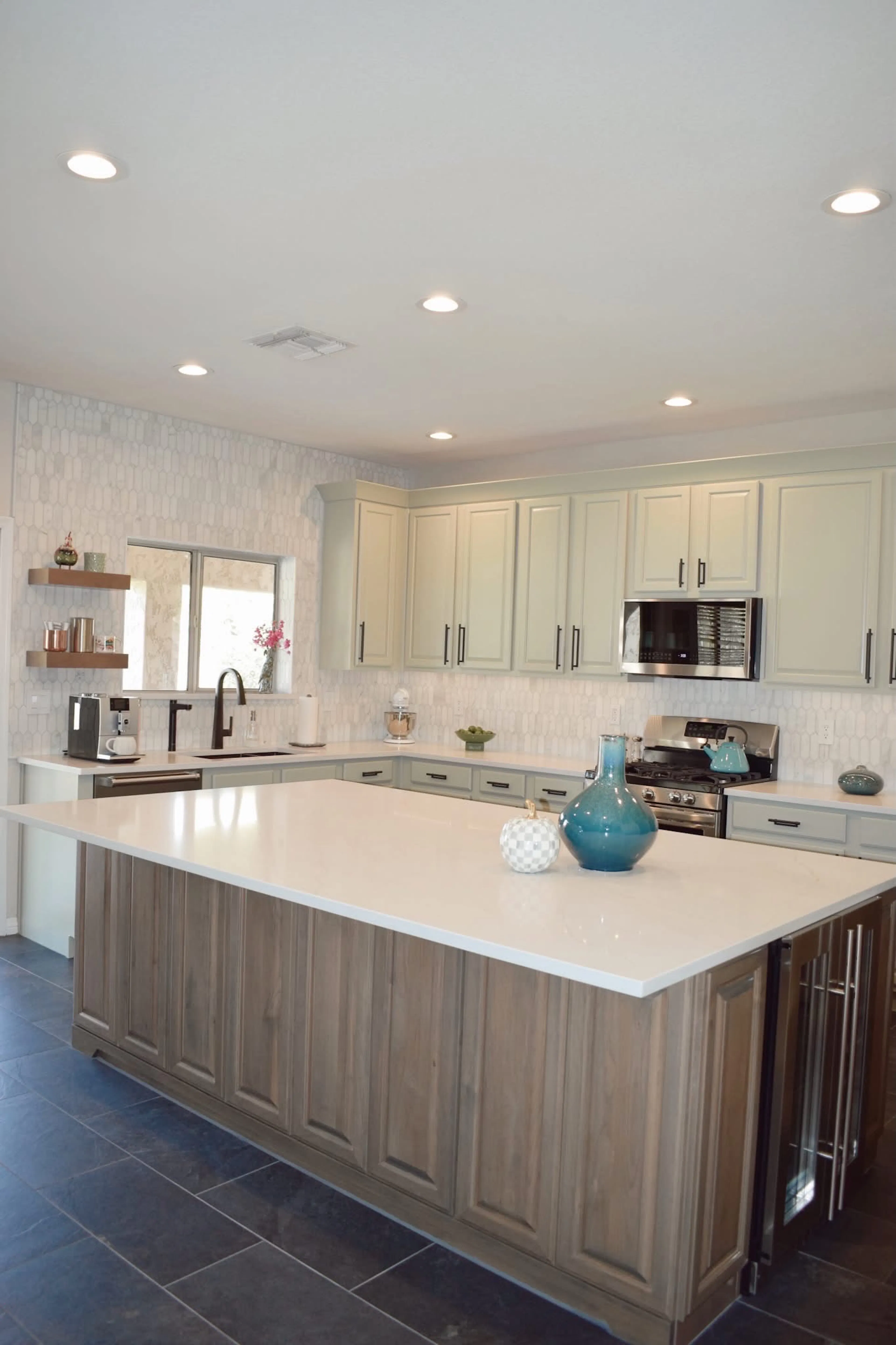 Elements 48 kitchen remodeling project photograph.