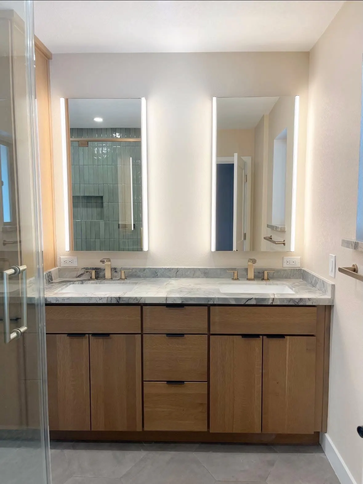Elements 48 bathroom remodeling project photograph.