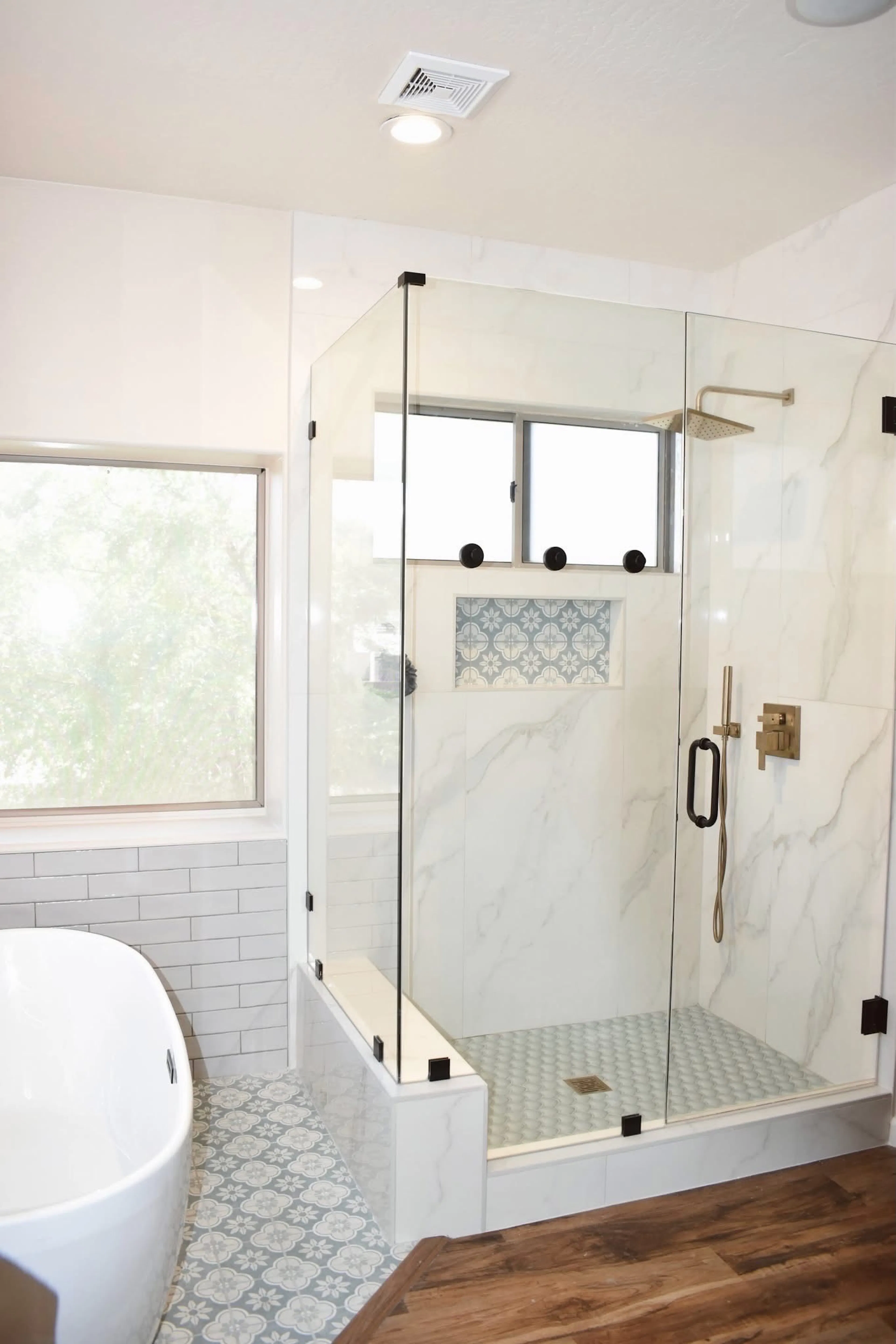 Elements 48 bathroom remodeling project photograph.