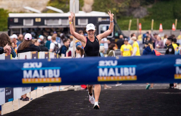 Sport Bra - Malibu White edition - triathlon and running