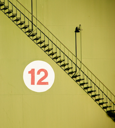 number 12 representing 12 best online training softwares