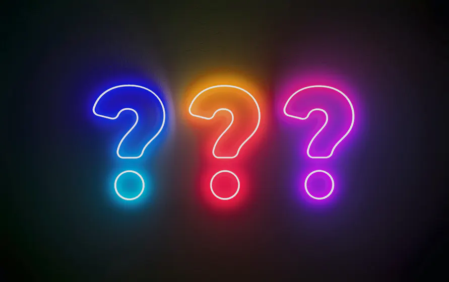 Question marks representing evaluating a sales enablement software
