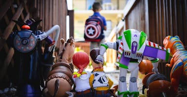 fr-cover-photo-sales-enablement-team-toys