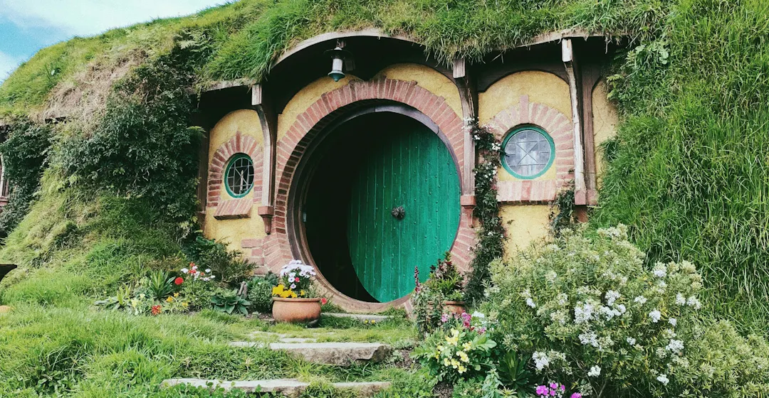 Photo of Bag End in Hobbiton representing the data storytelling approach for L&D