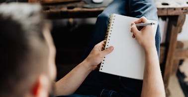 Guide to working with SMEs in L&D