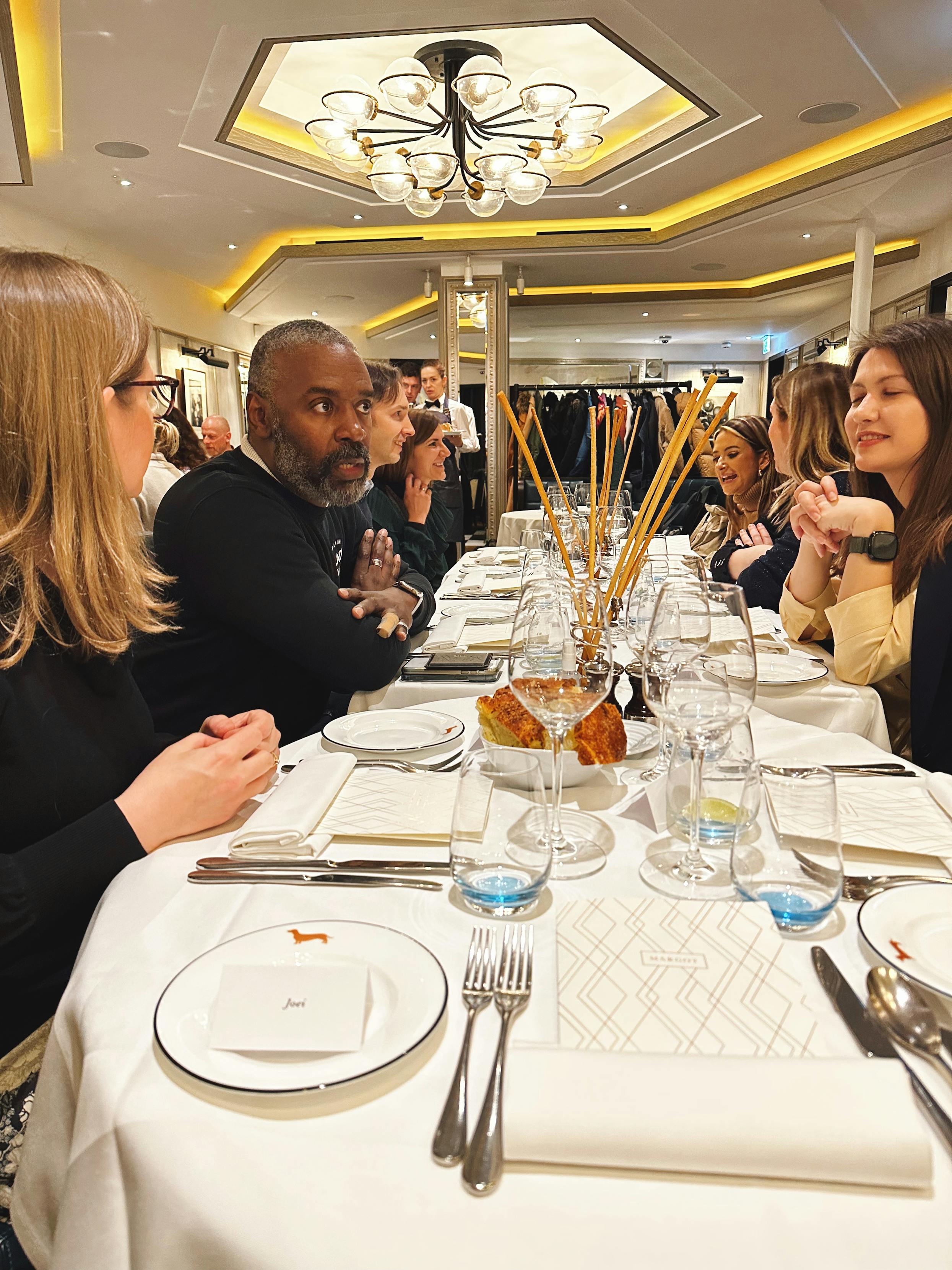 members-chatting-at-the-table