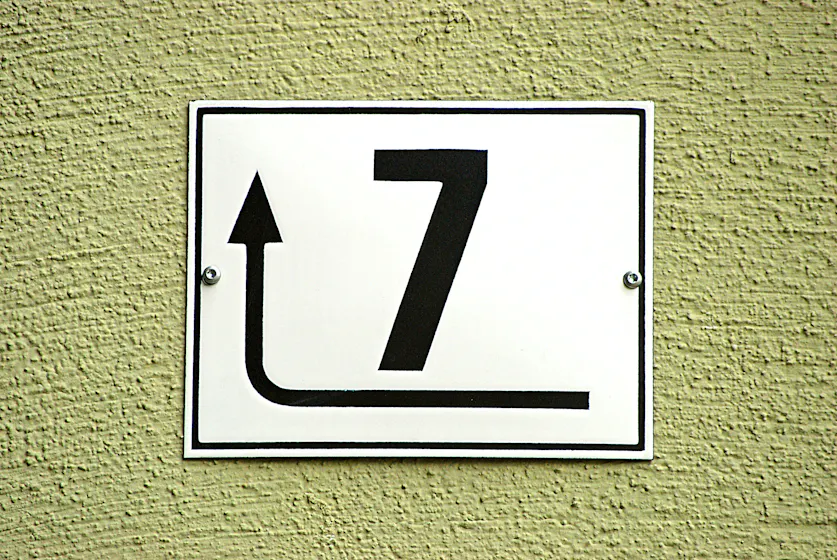seven tips for training your customer service team proactively