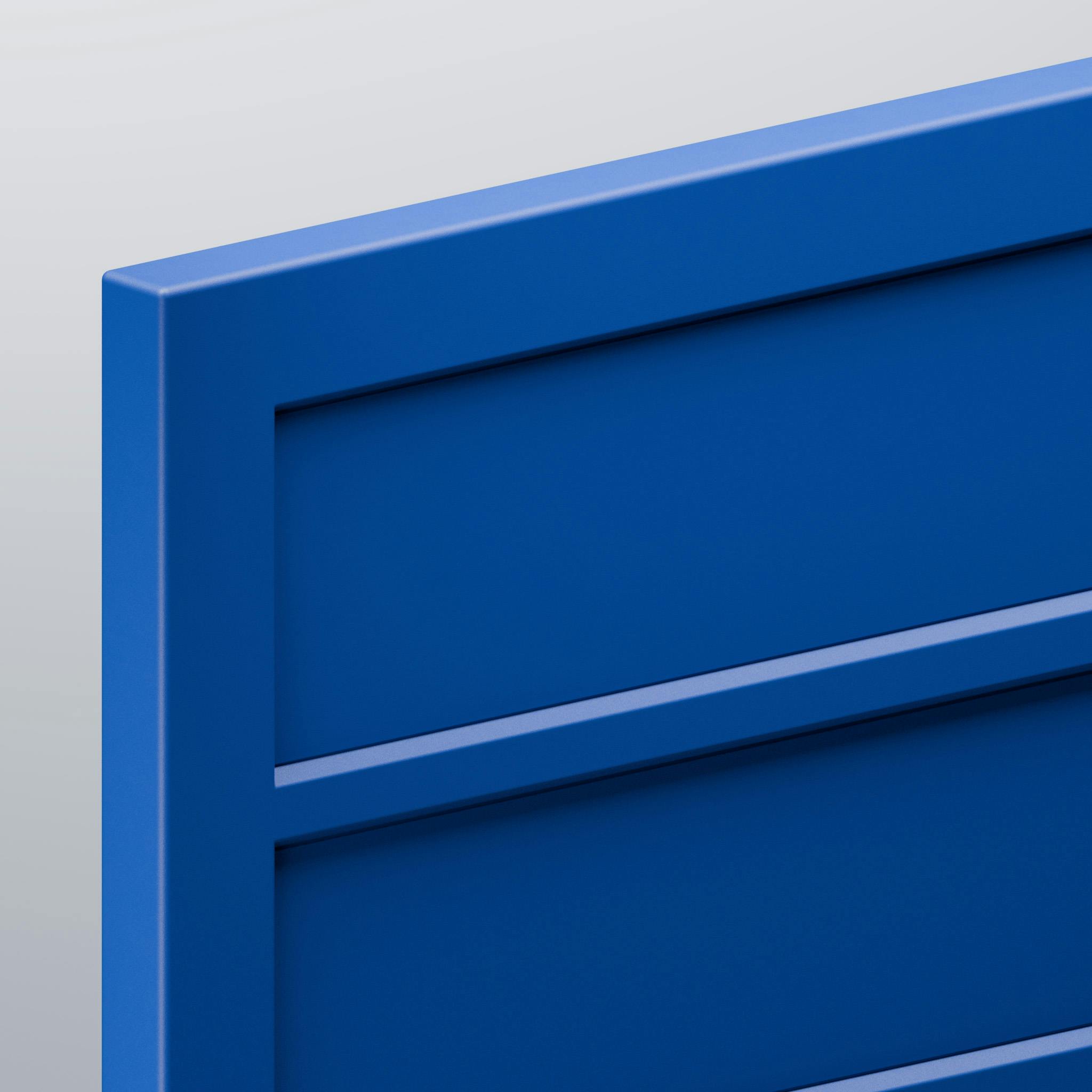 Close-up di un prodotto 3B - un pannello blu brillante e uniforma, di forma rettangolare con una finitura liscia e lucida.