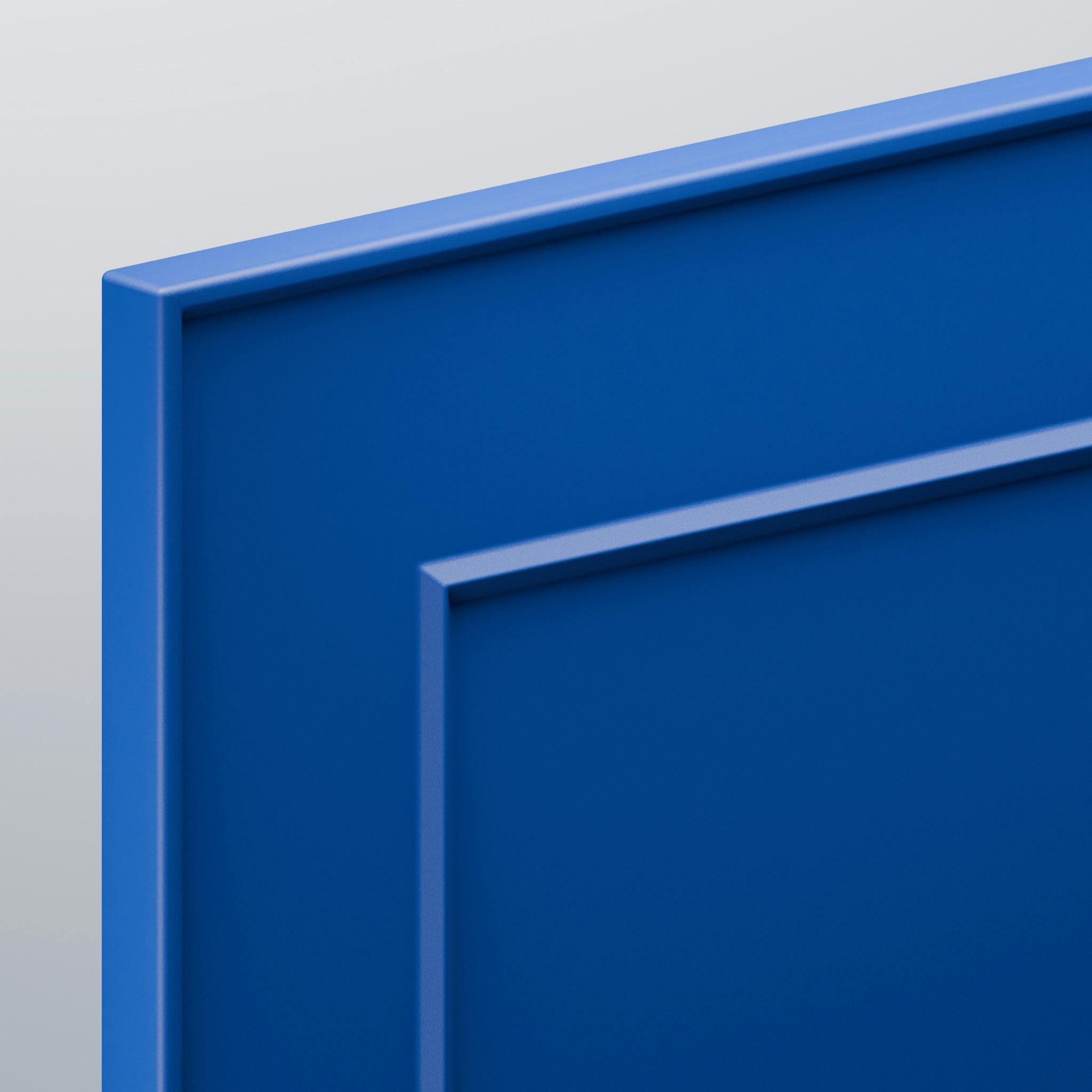 Close-up di una tecnologia 3B - un pannello blu brillante e uniforma, di forma rettangolare con una finitura liscia e lucida.