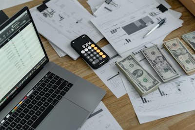 La nueva modalidad de fraude en factoring que involucra a colaboradores: las sanciones