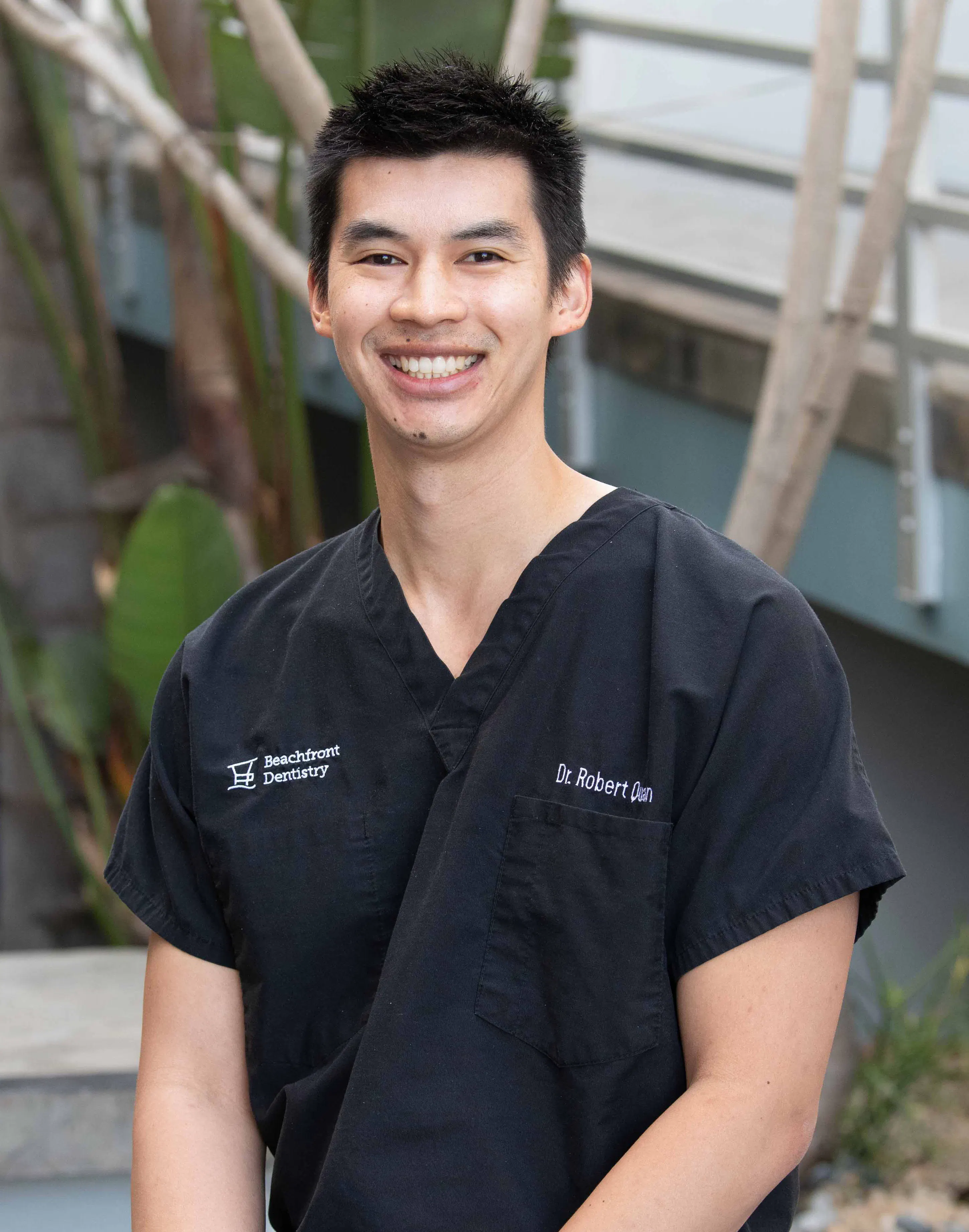 Dr. Robert Quan