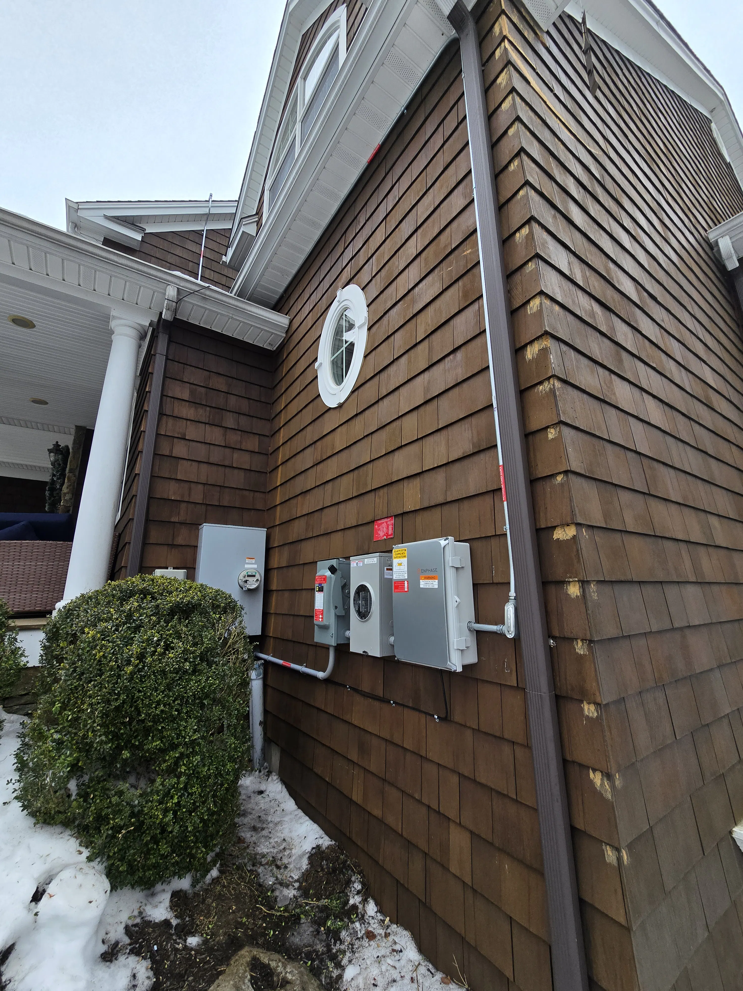 Solar Electrical Systems & Battery Backup — 27