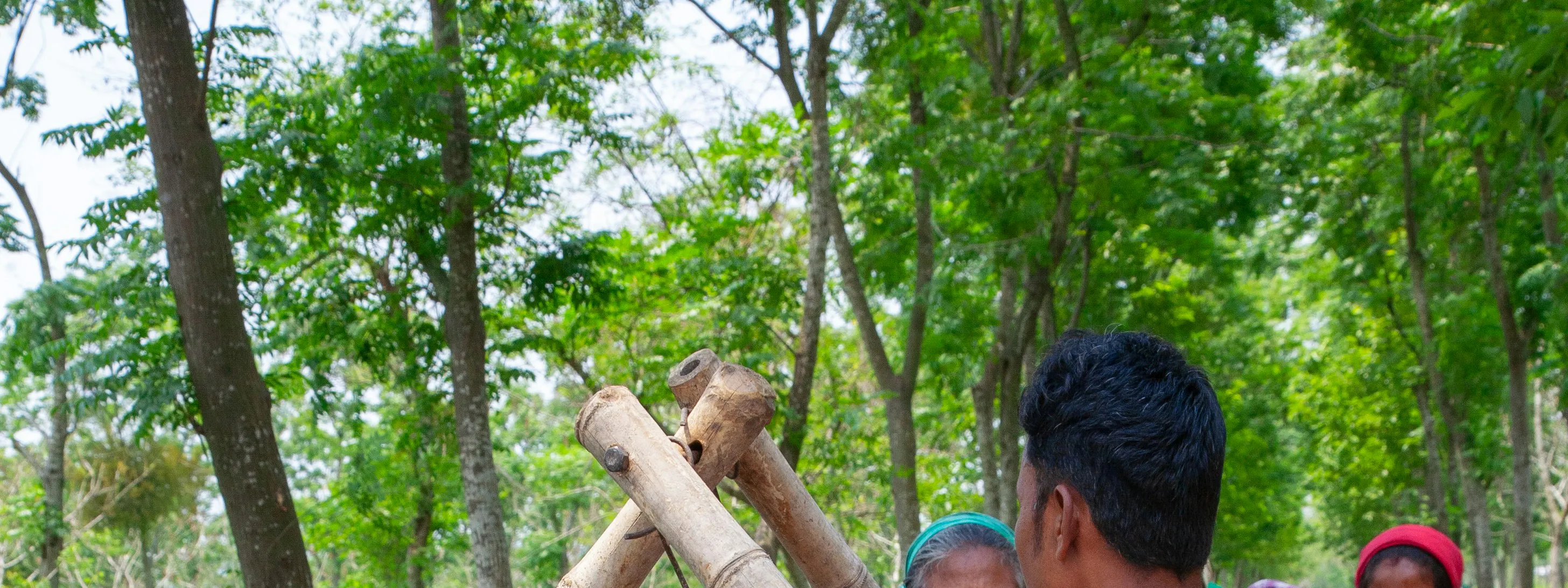 Women receiving community support