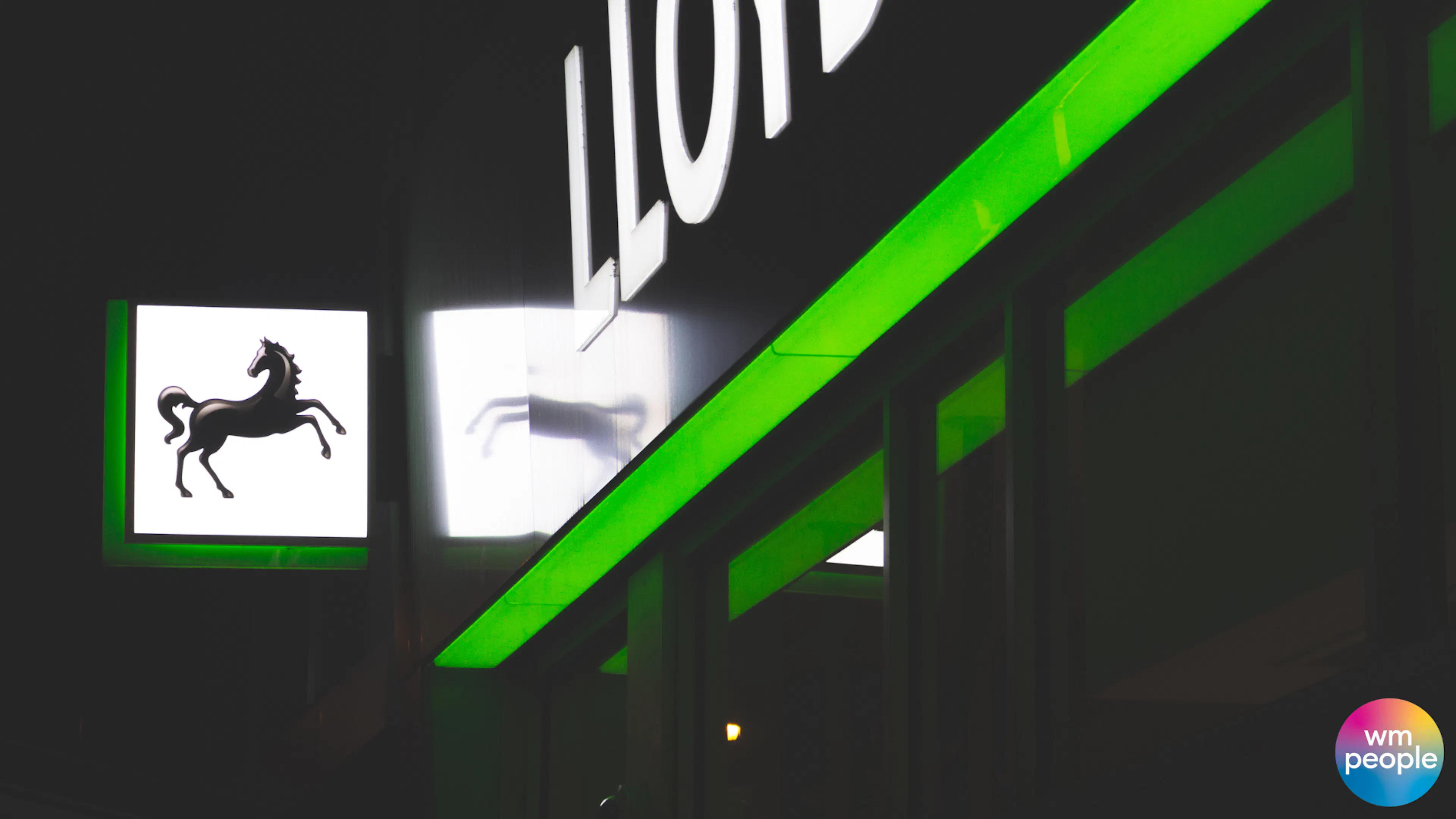Lloyds bank signage